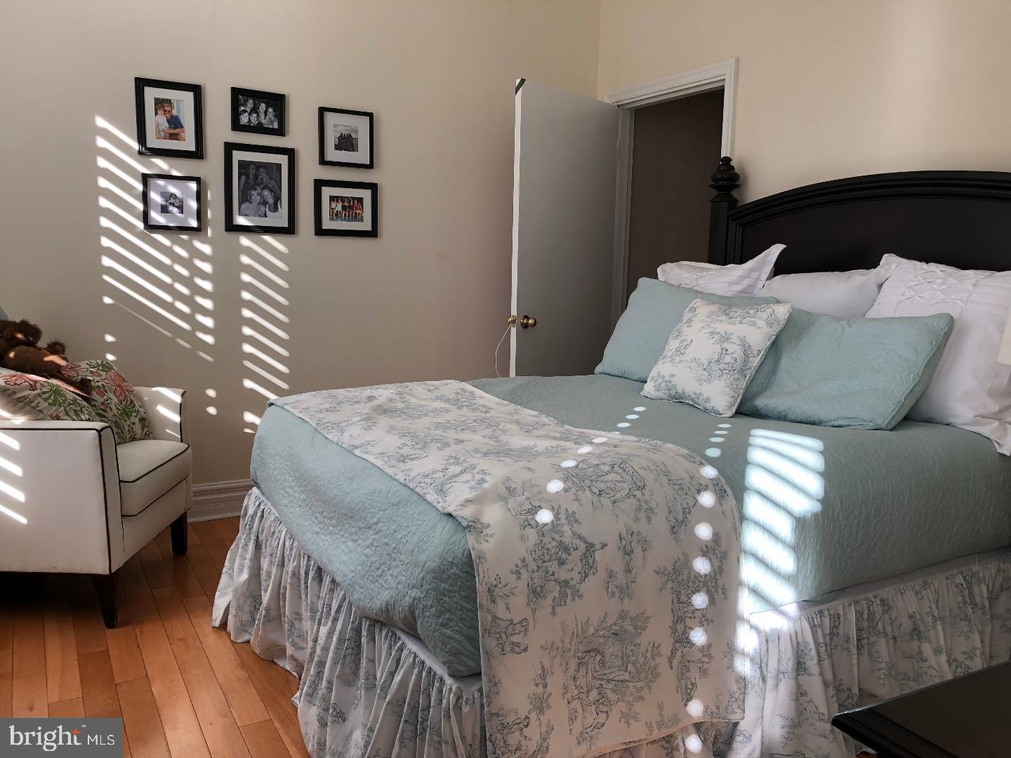 FAIRMOUNT - Residential