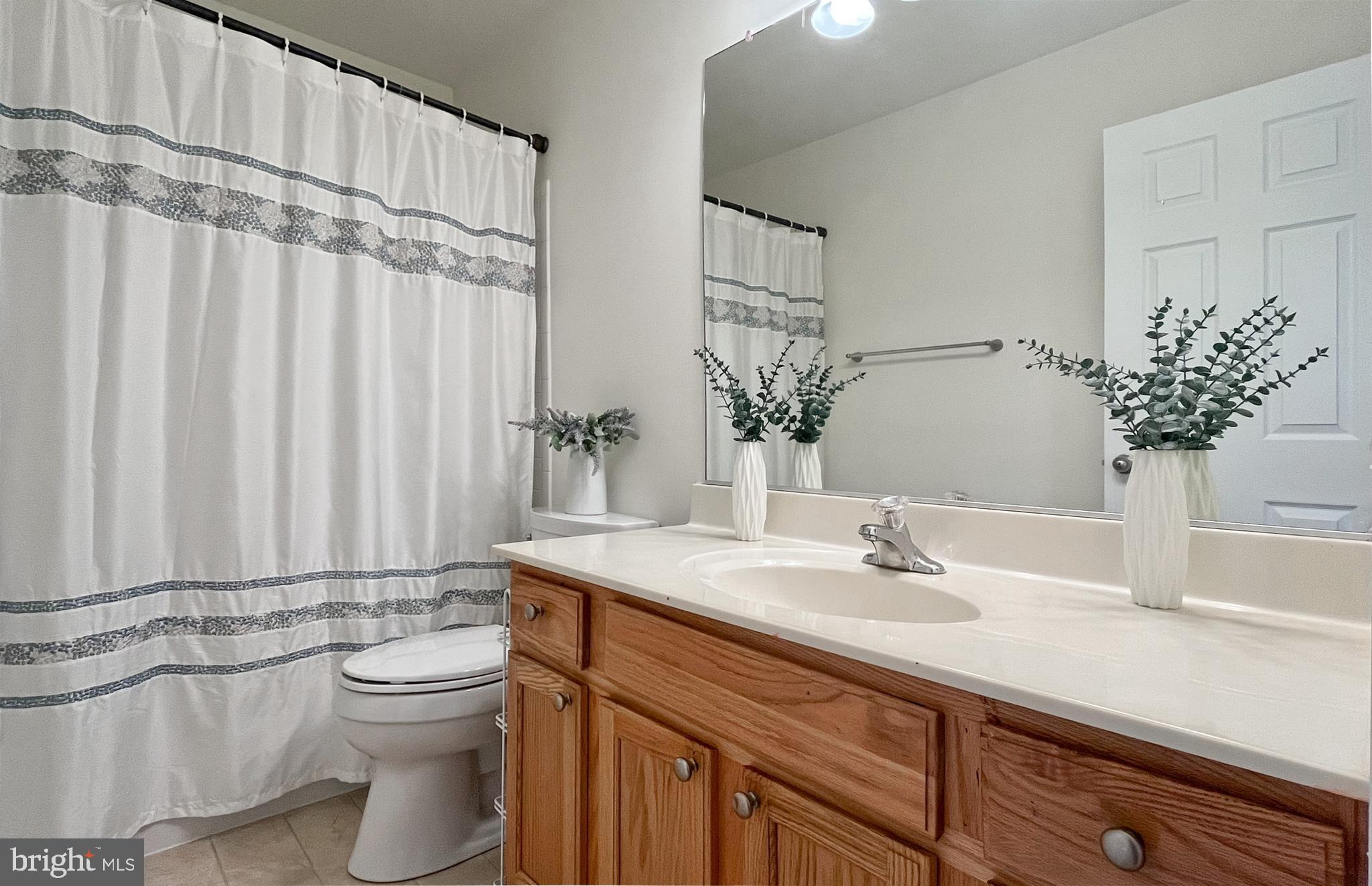 COLONIAL ESTATES - Residential