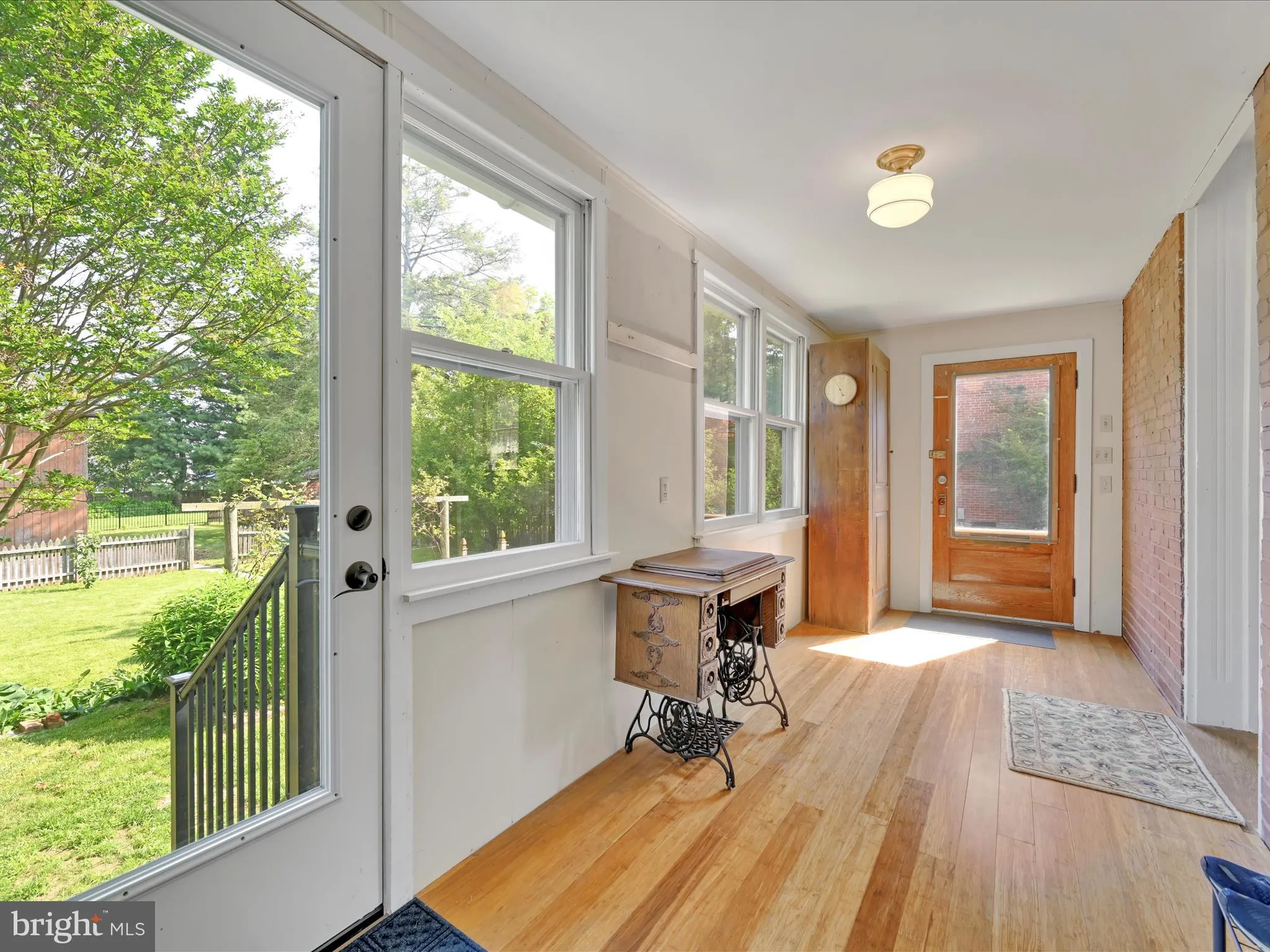 Strasburg, Pennsylvania 17579, United States, 3 Bedrooms Bedrooms, ,3 BathroomsBathrooms,Residential,Pending,145175