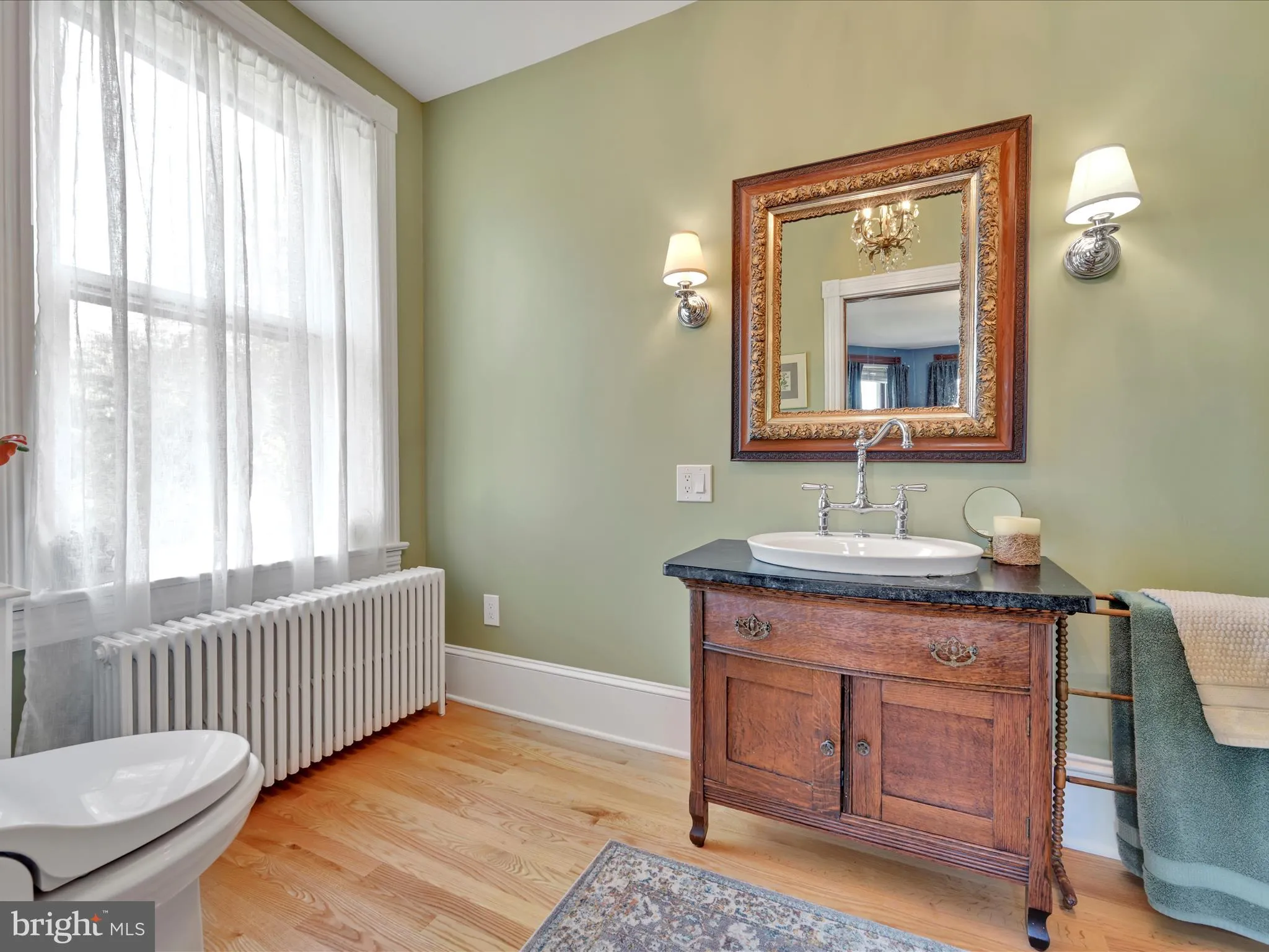 Strasburg, Pennsylvania 17579, United States, 3 Bedrooms Bedrooms, ,3 BathroomsBathrooms,Residential,Pending,145175