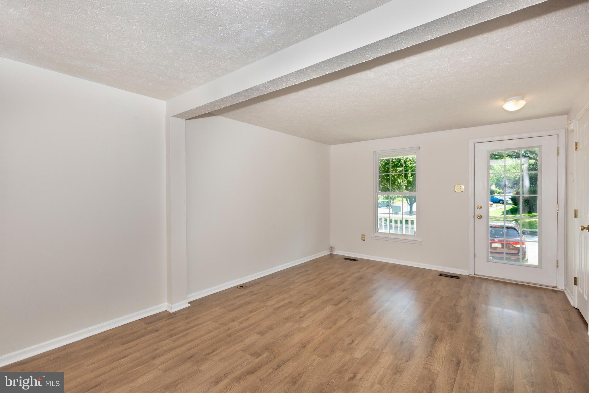 4903 CLIFFORD ROAD