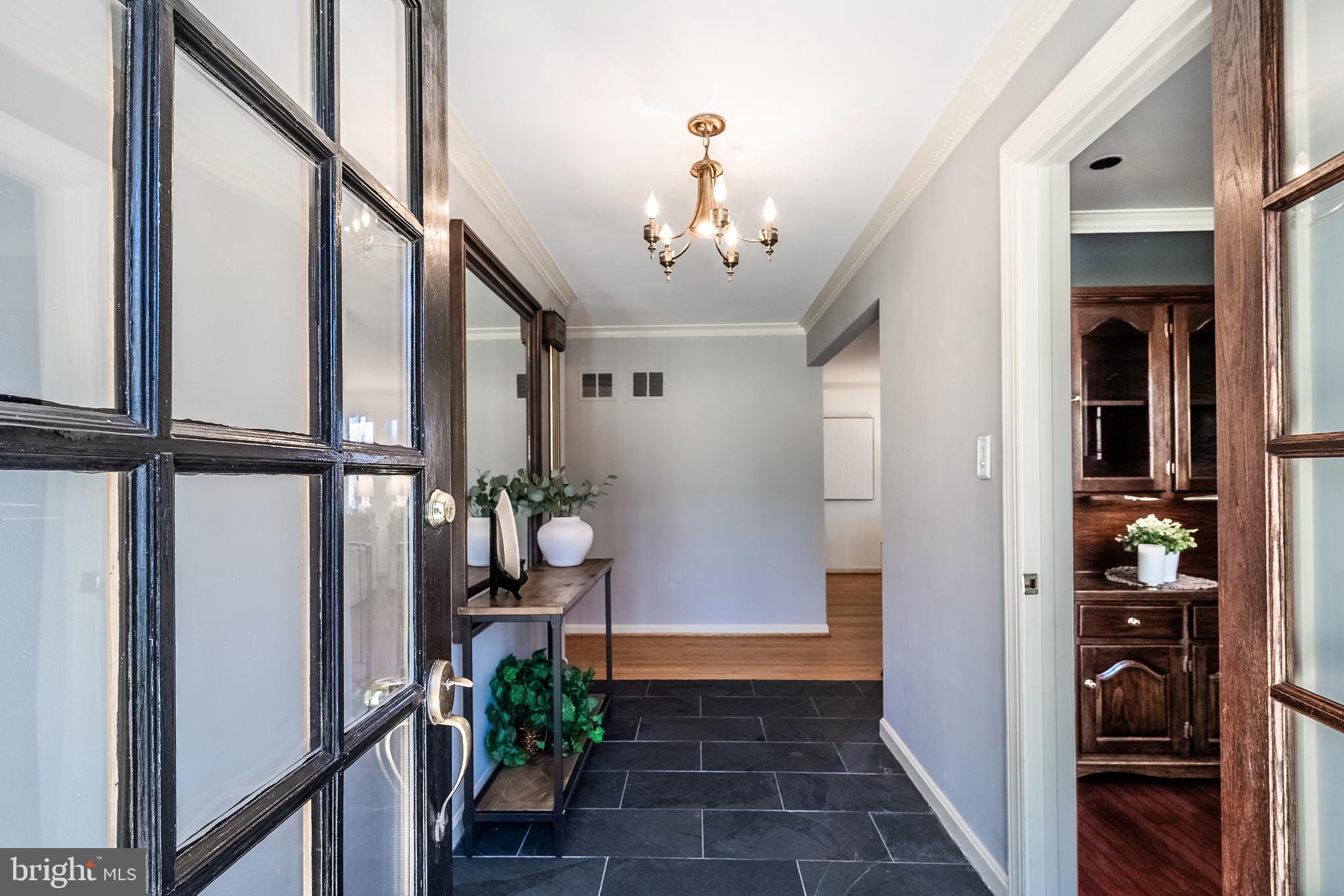 MANTUA - Residential