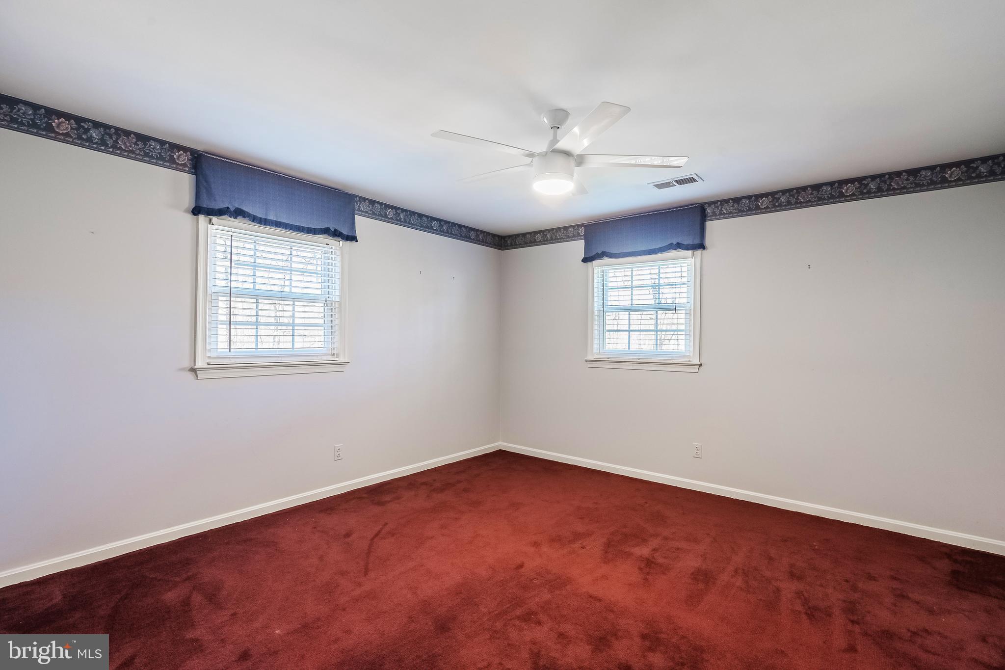 MANTUA - Residential