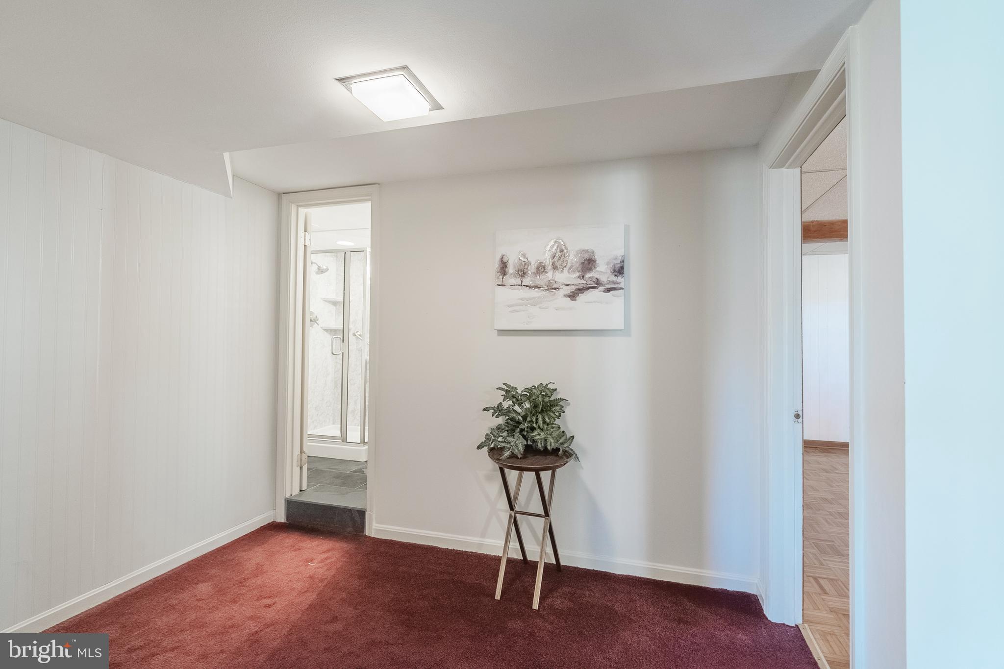 MANTUA - Residential