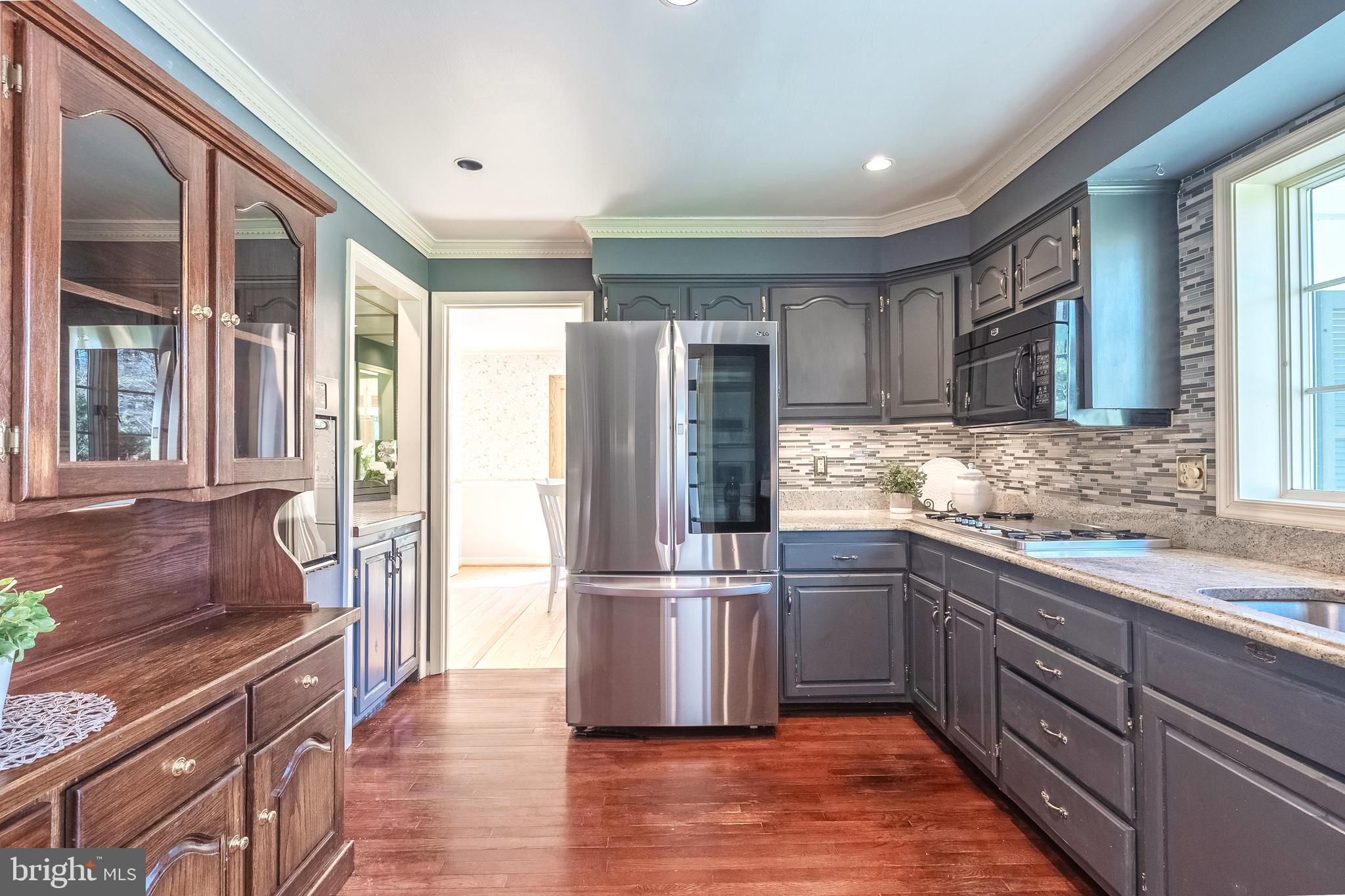 MANTUA - Residential