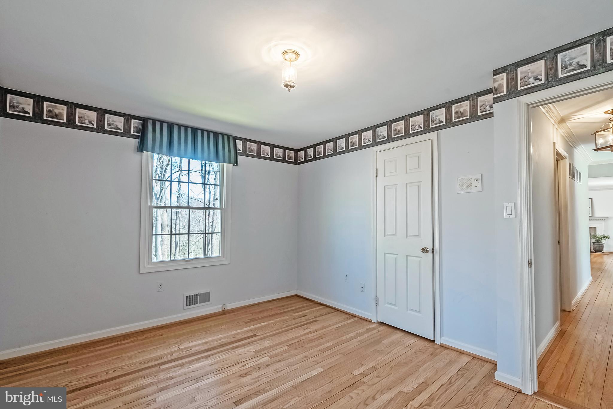 MANTUA - Residential