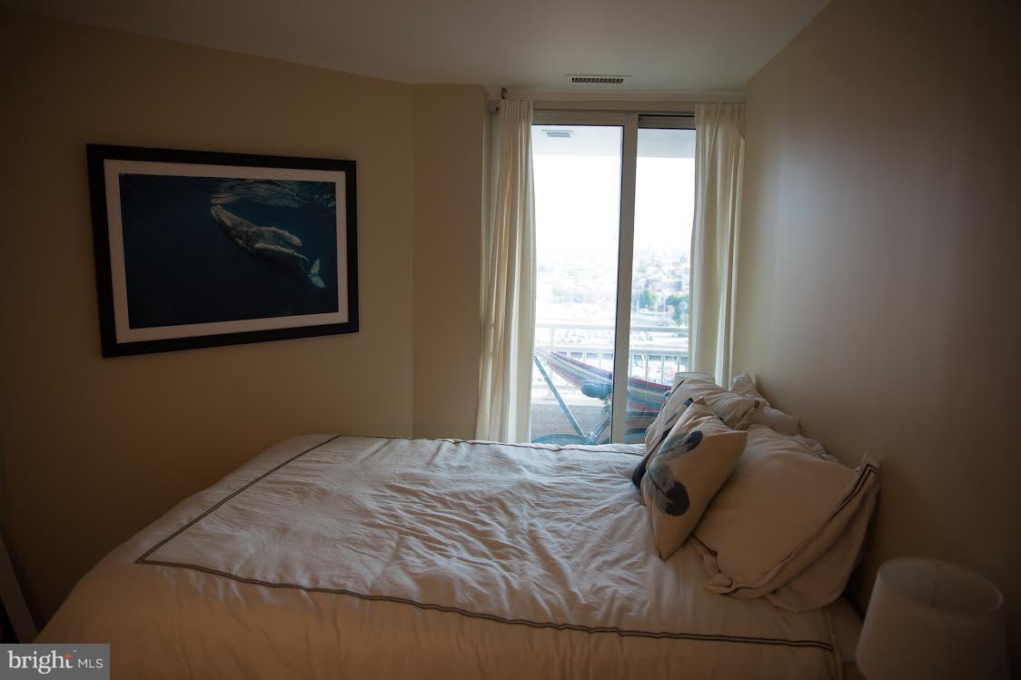 HARBORVIEW - Residential Lease