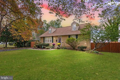 1708 MAGNOLIA AVENUE HATBORO PA 19040