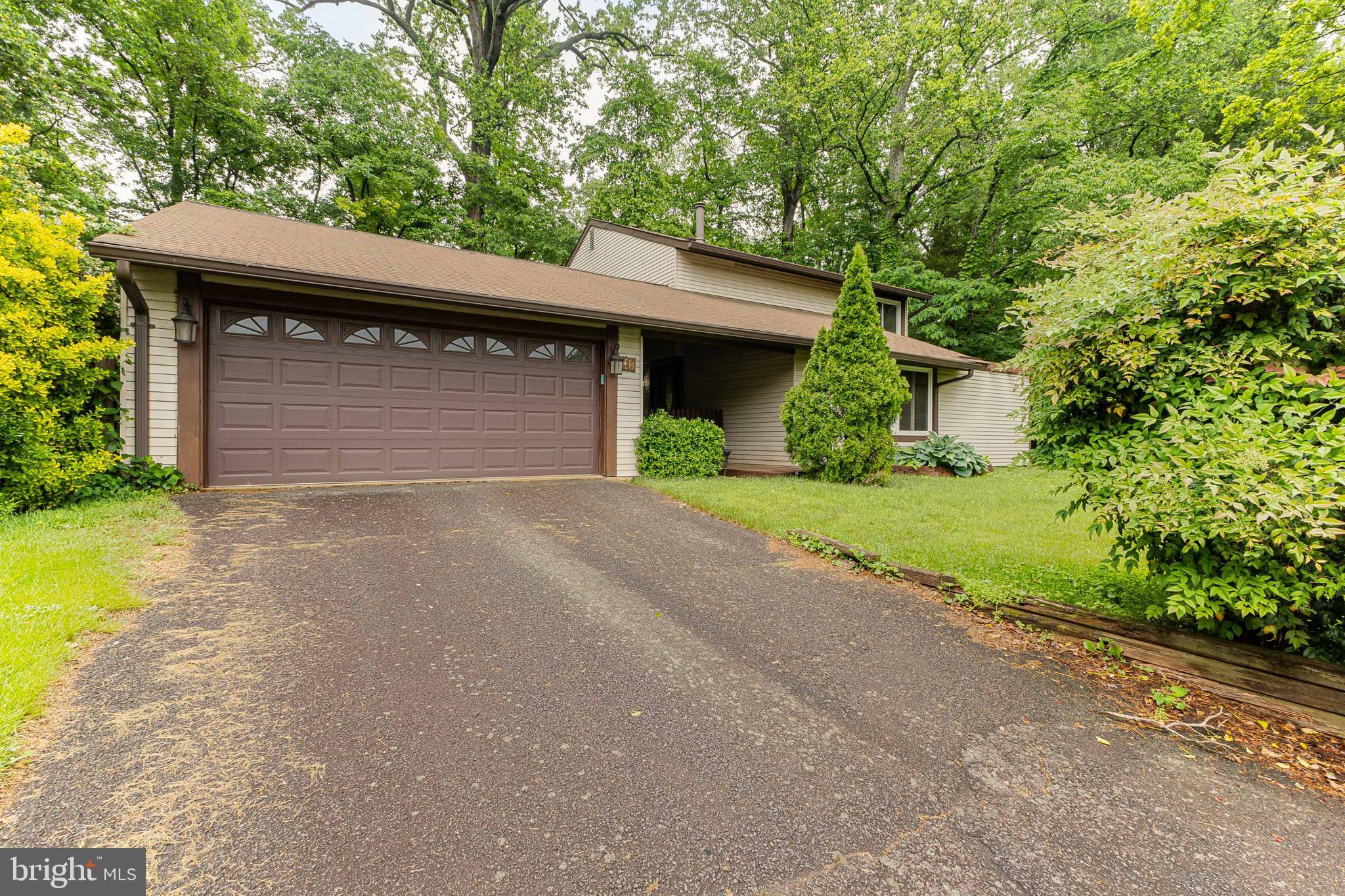15 GREENFIELD COURT