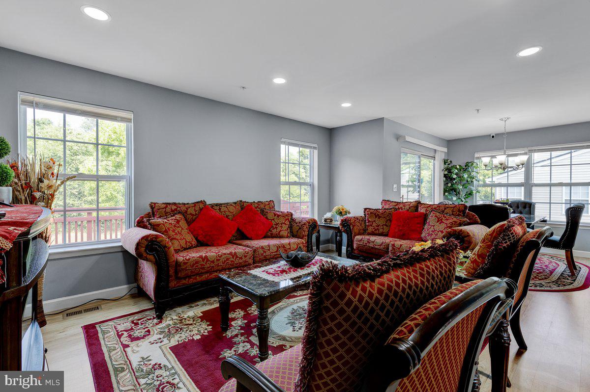 HOLLAWAY ESTATES - Residential