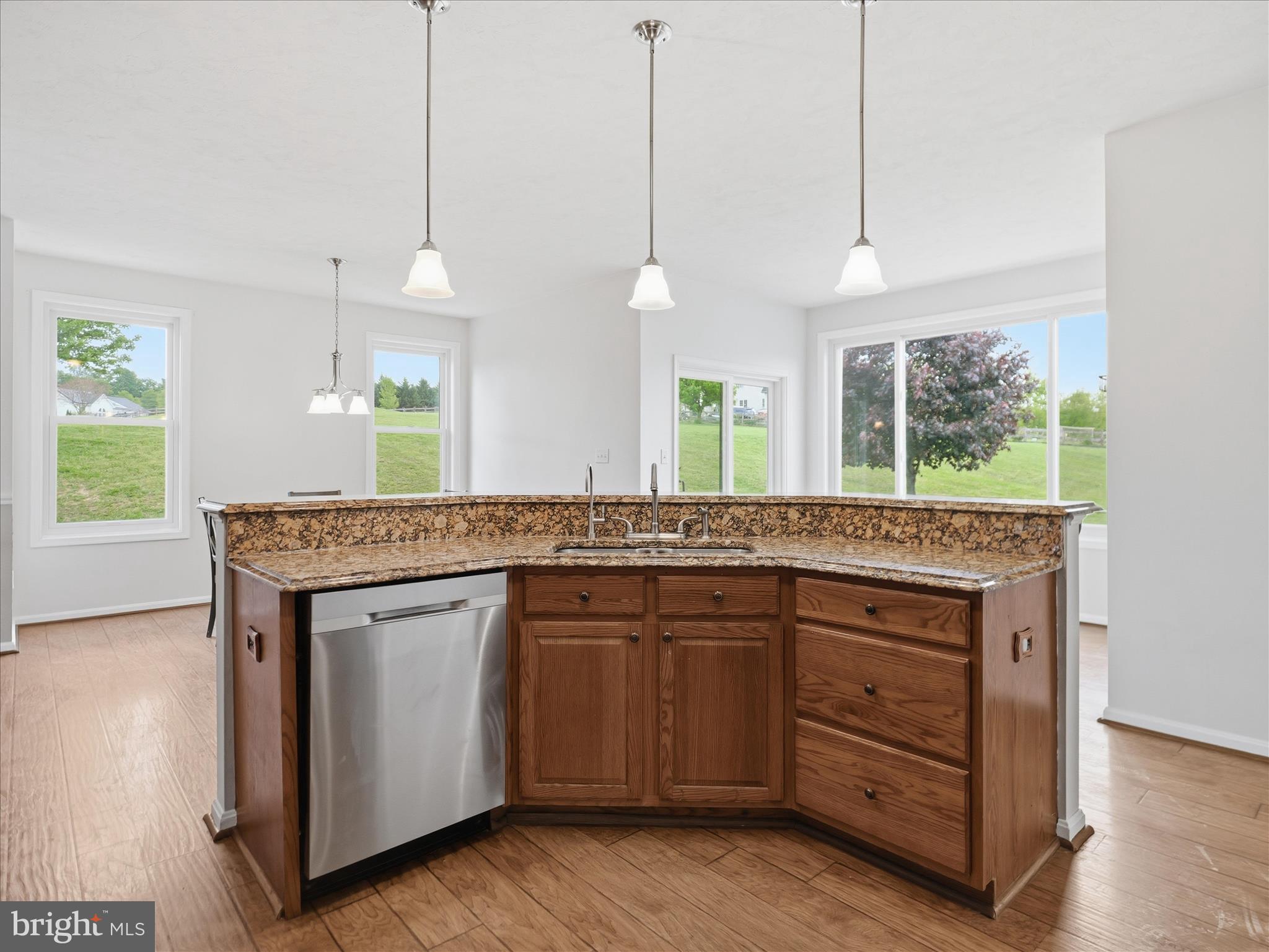 WEST MANHEIM - Residential