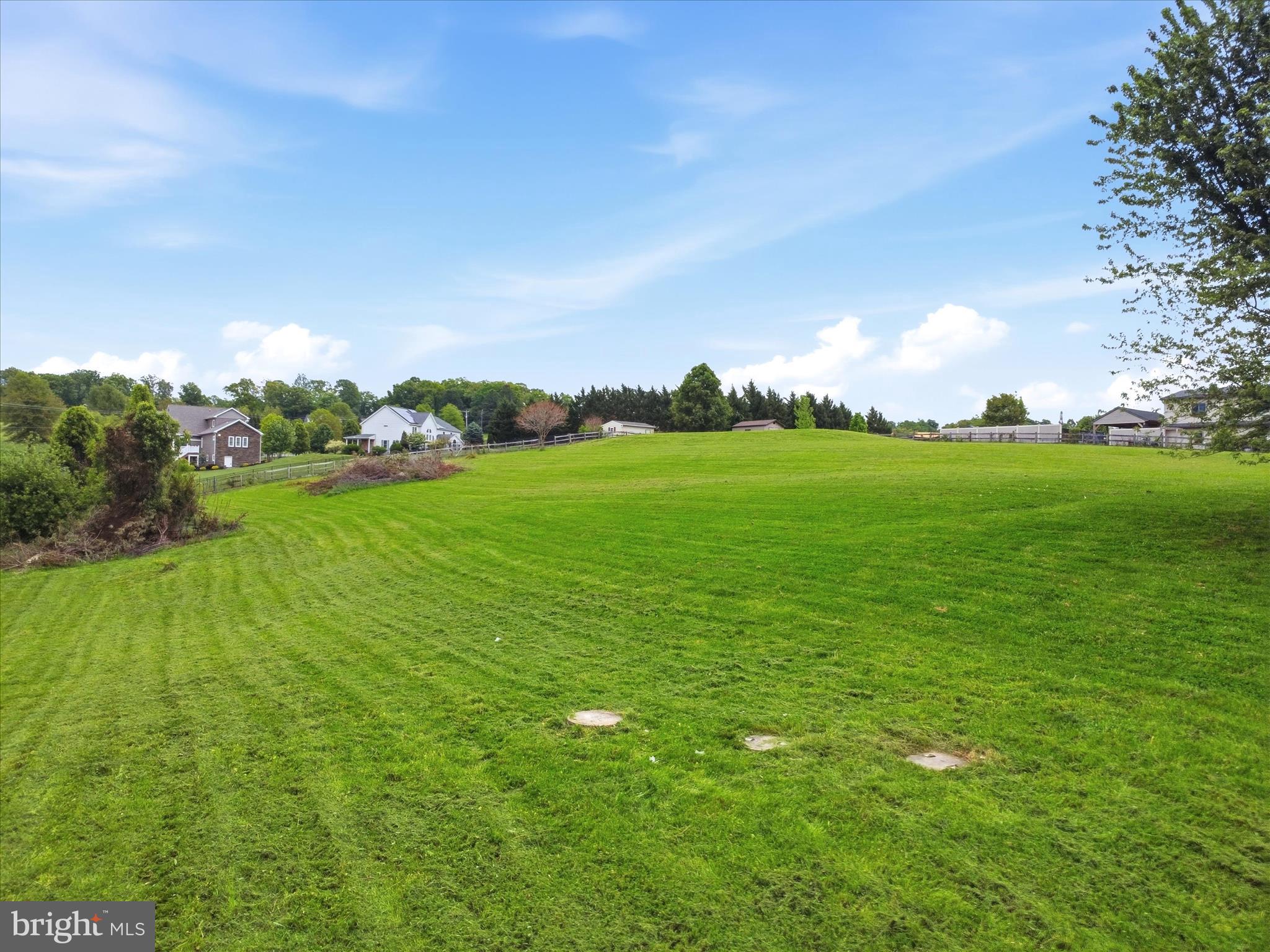 WEST MANHEIM - Residential