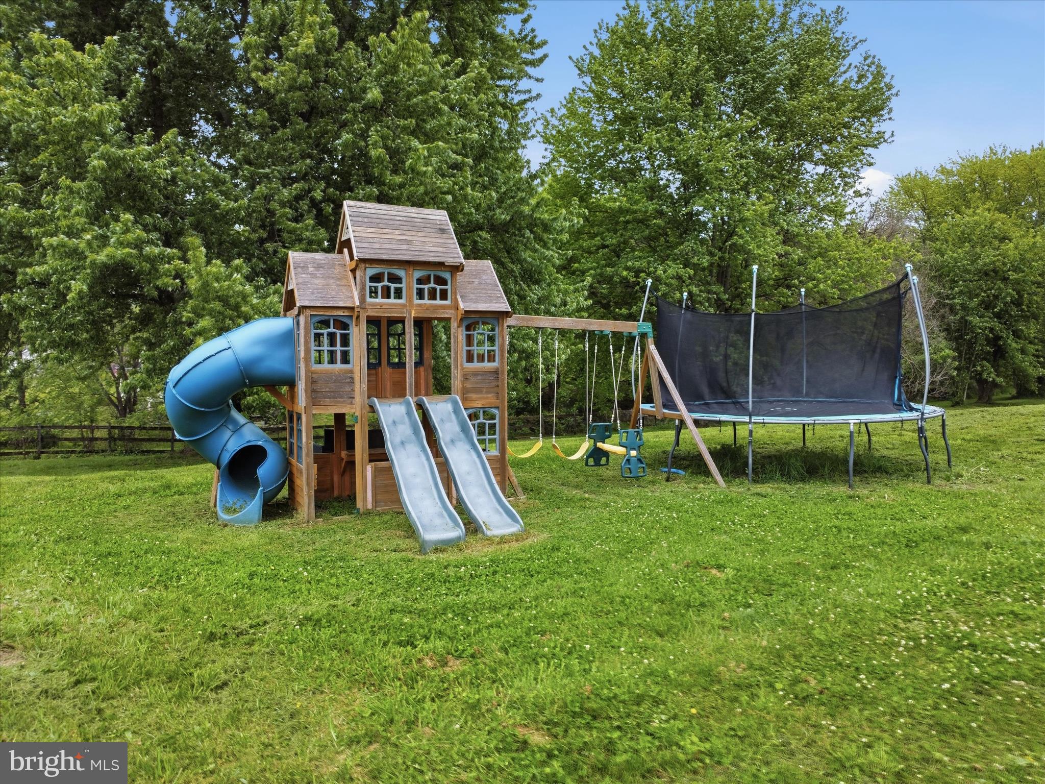 WEST MANHEIM - Residential