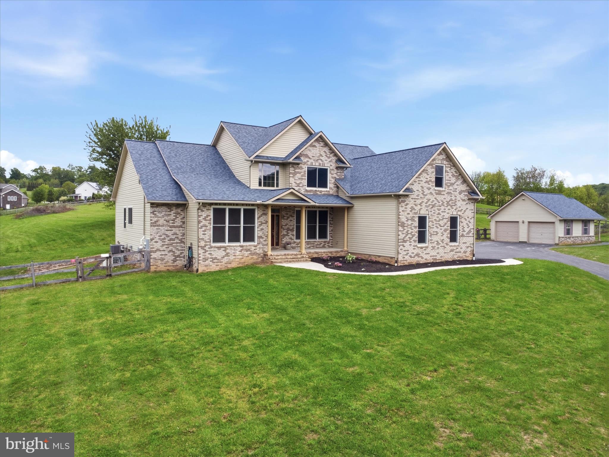 WEST MANHEIM - Residential
