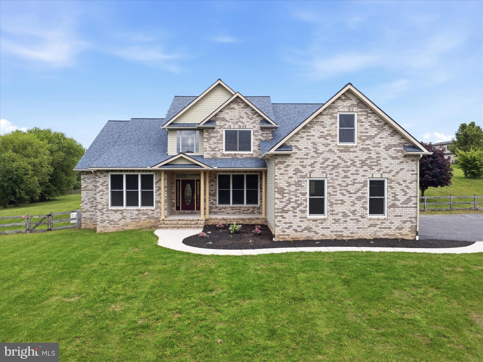 WEST MANHEIM - Residential