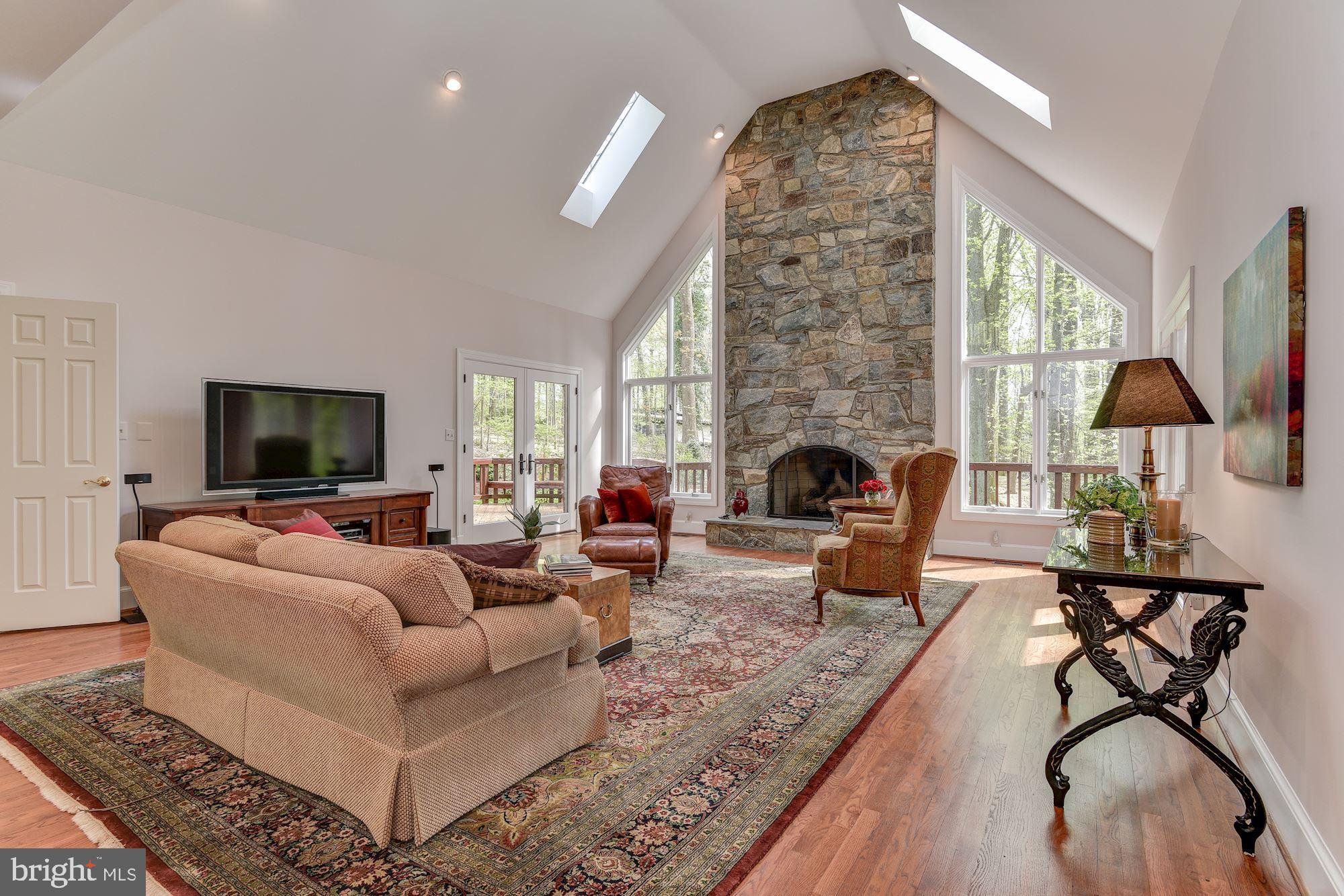 FAWCETT FARMS - Residential