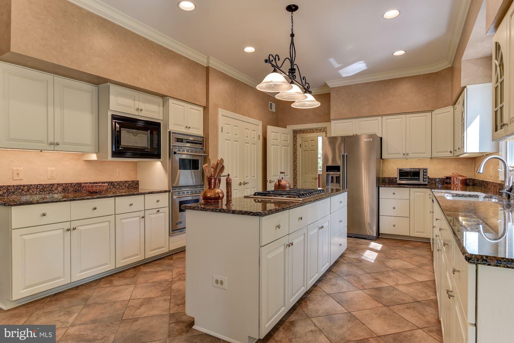 FAWCETT FARMS - Residential