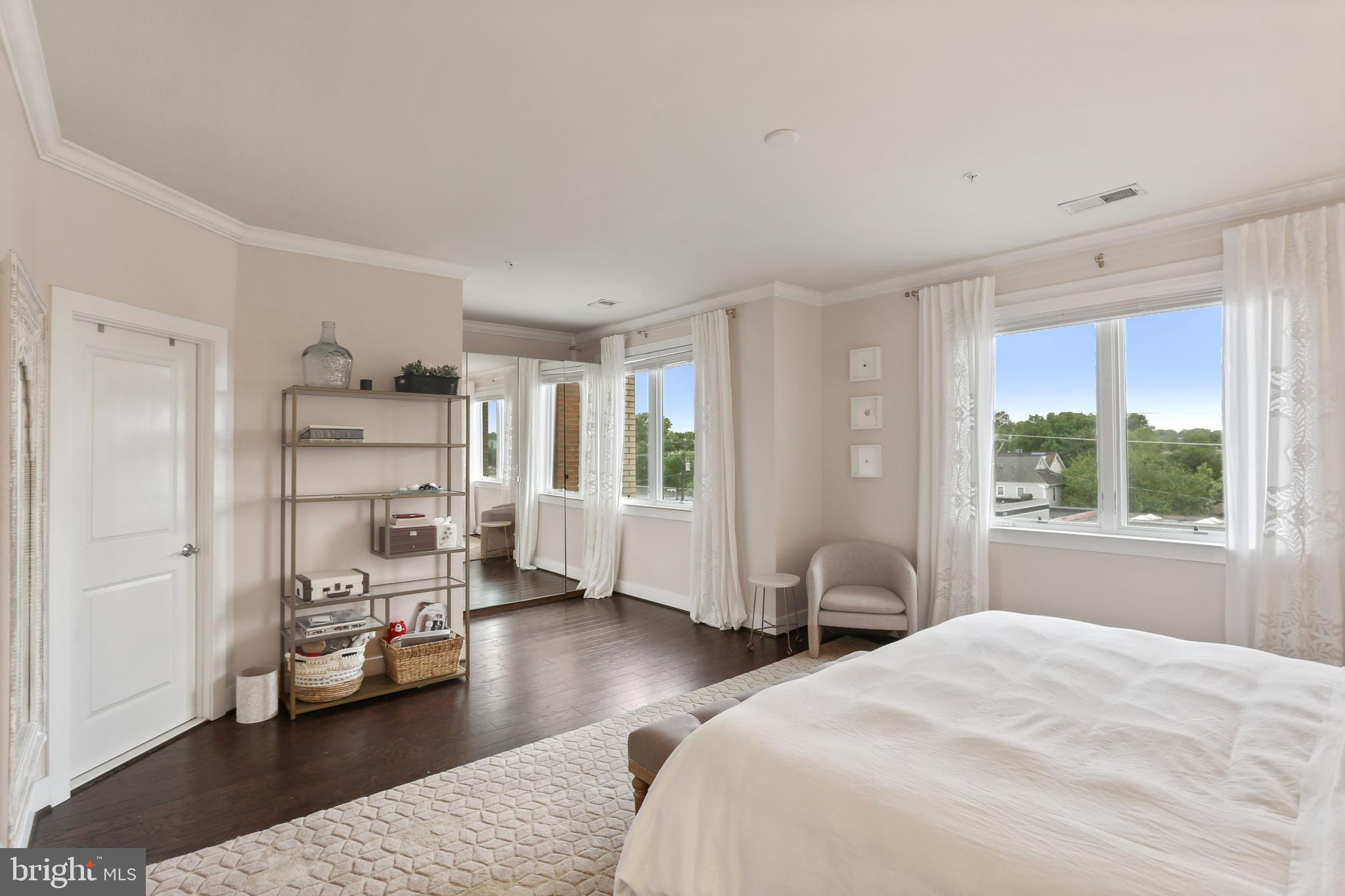 POTOMAC YARD - Residential Lease