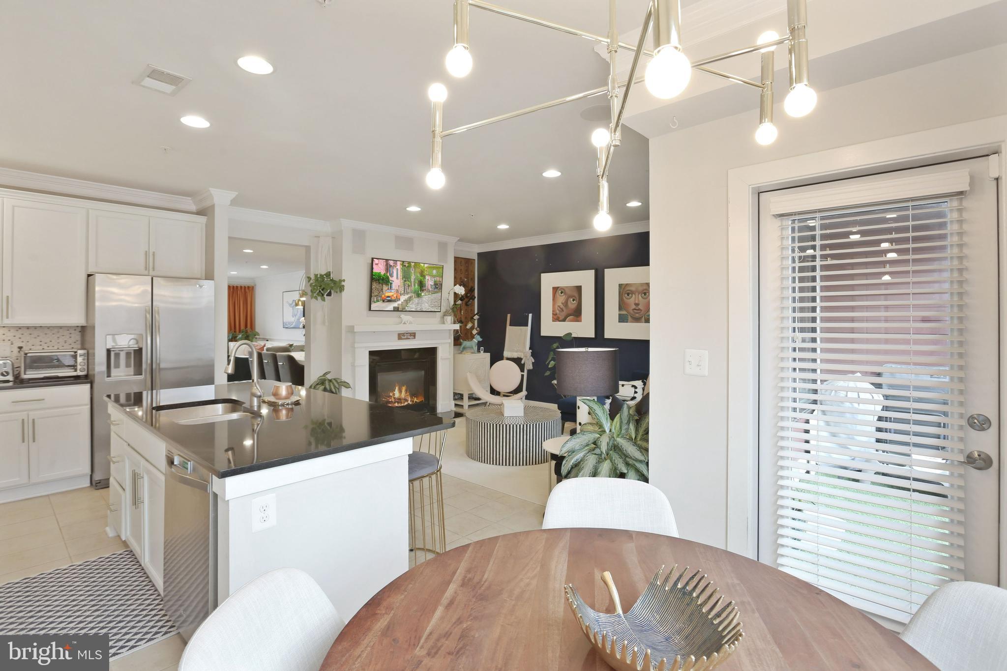 POTOMAC YARD - Residential Lease