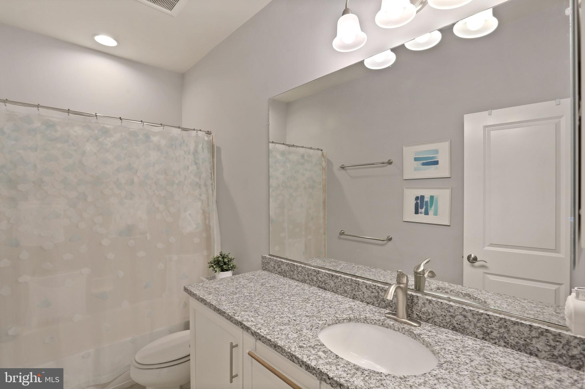 POTOMAC YARD - Residential Lease