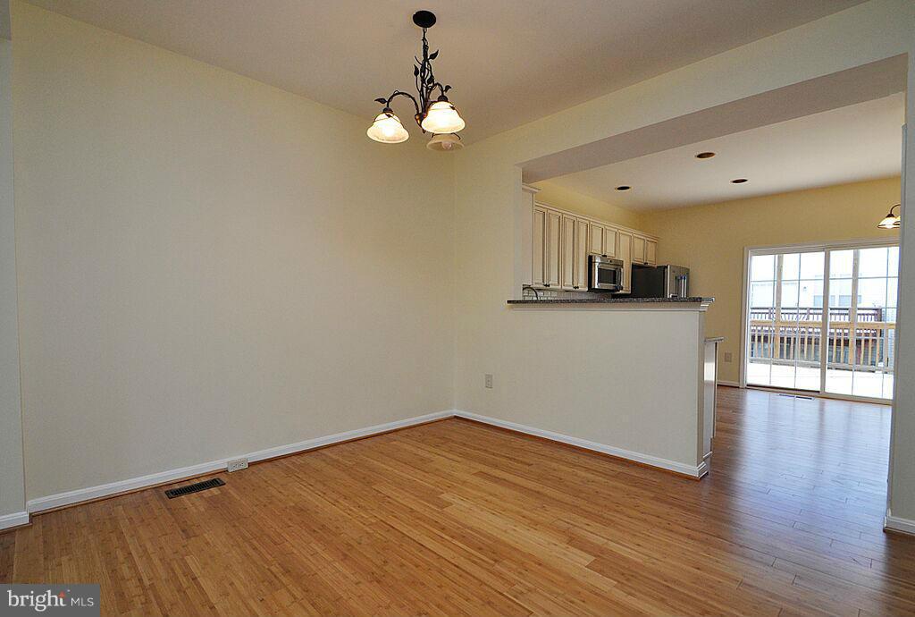 PRINCE WILLIAM COMMONS - Residential