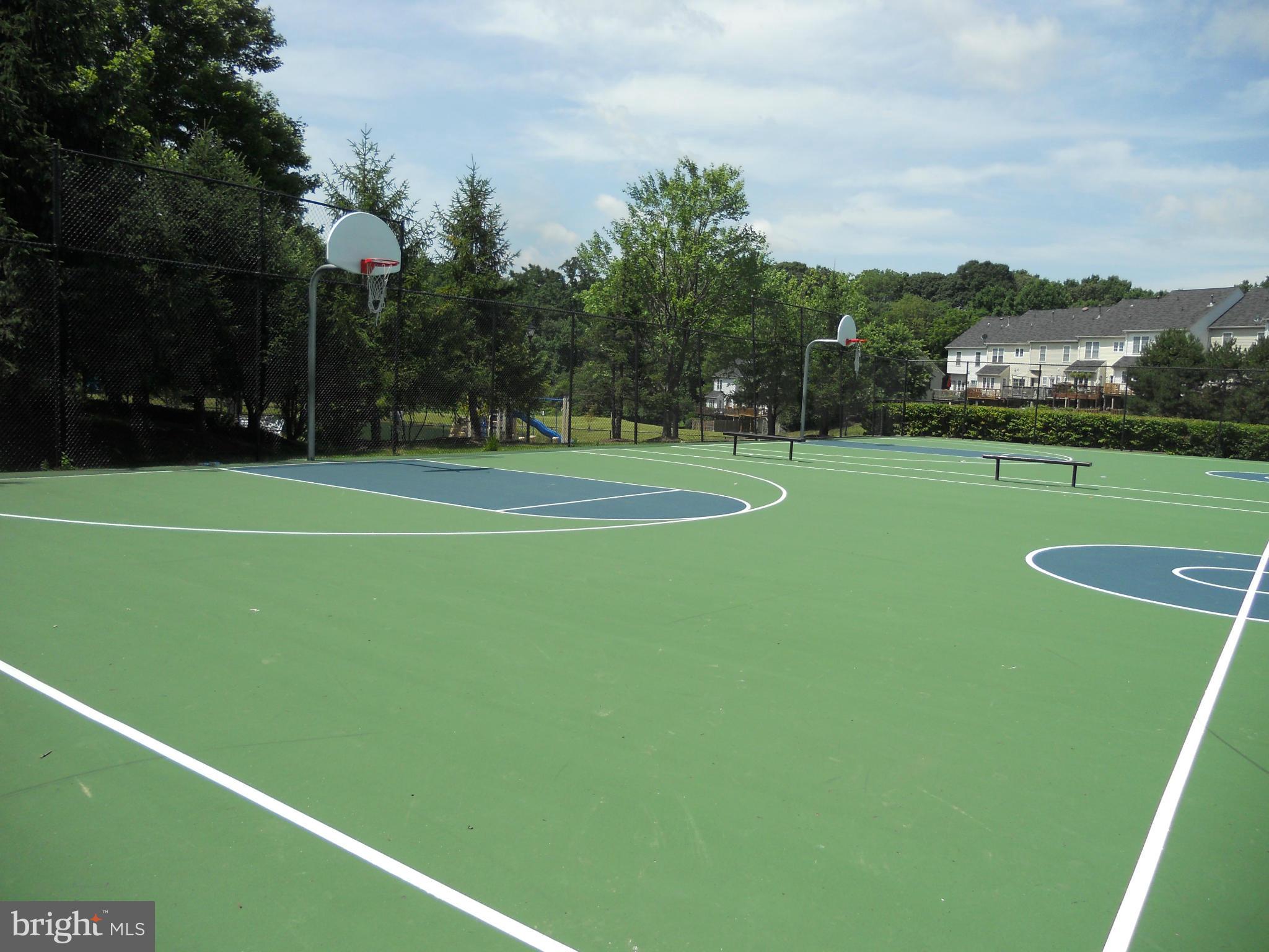 PRINCE WILLIAM COMMONS - Residential