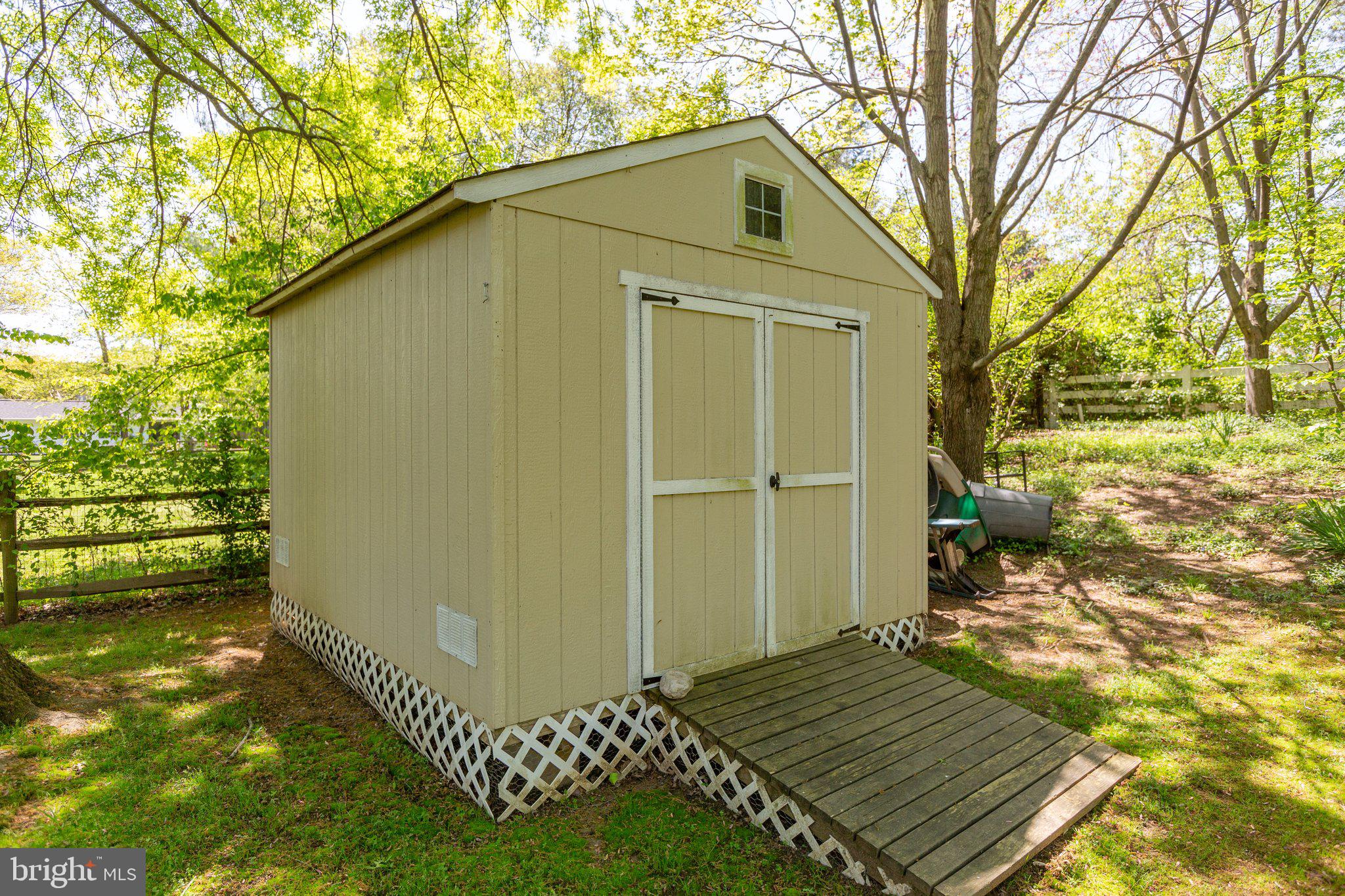 WOODLAWN - Residential