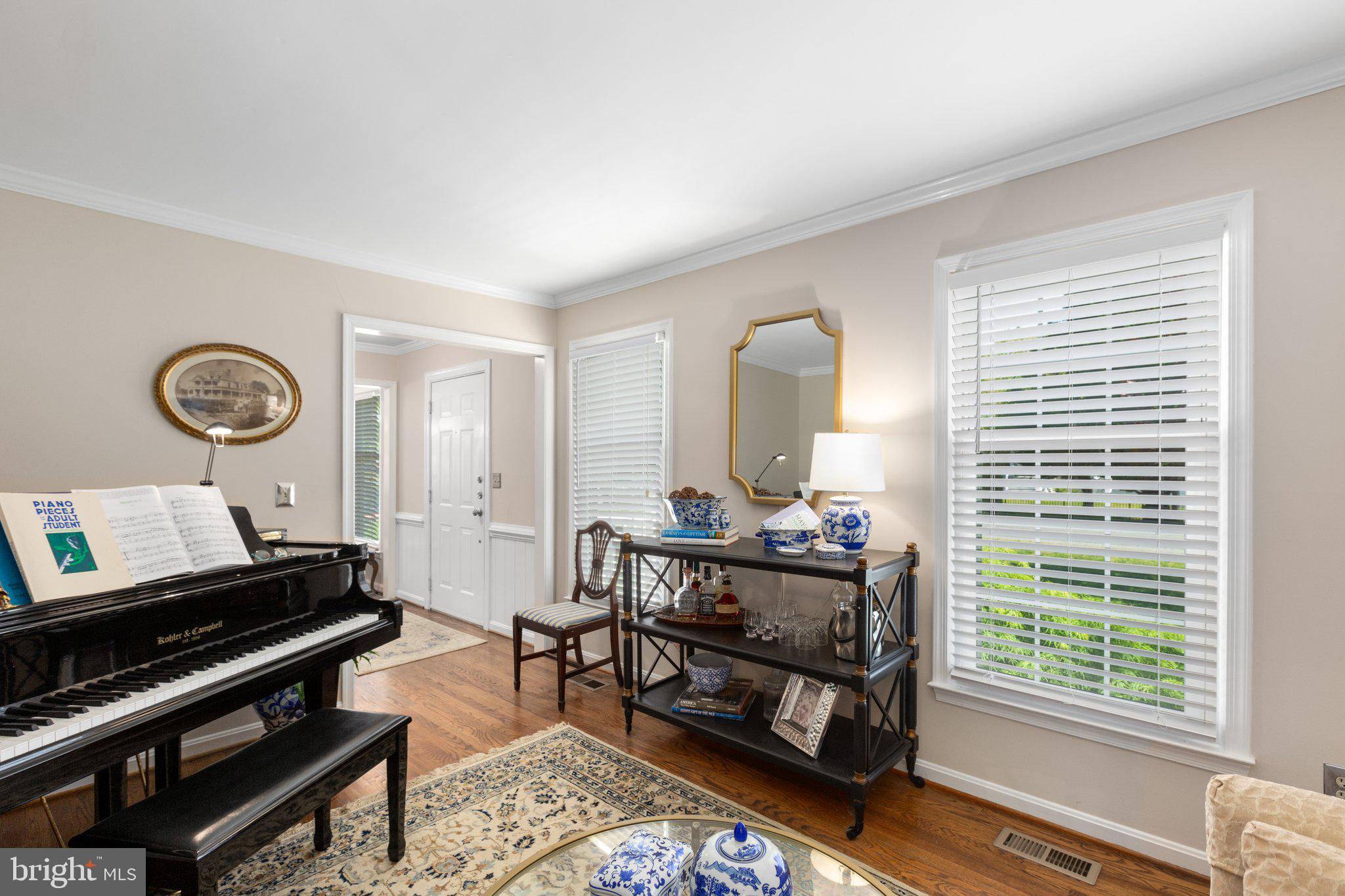 WOODLAWN - Residential