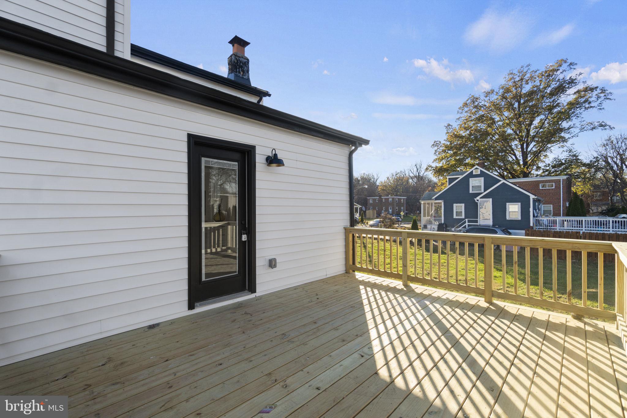 BRENTWOOD - Residential