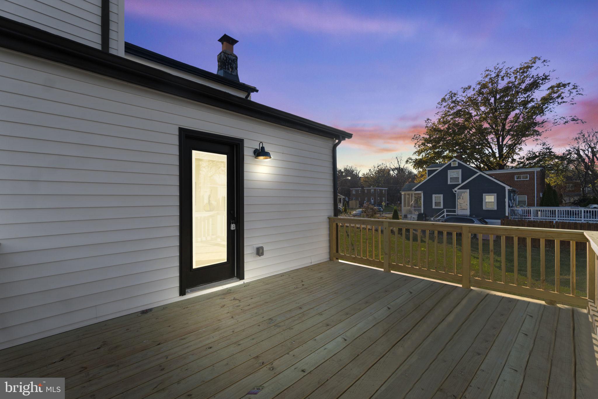 BRENTWOOD - Residential