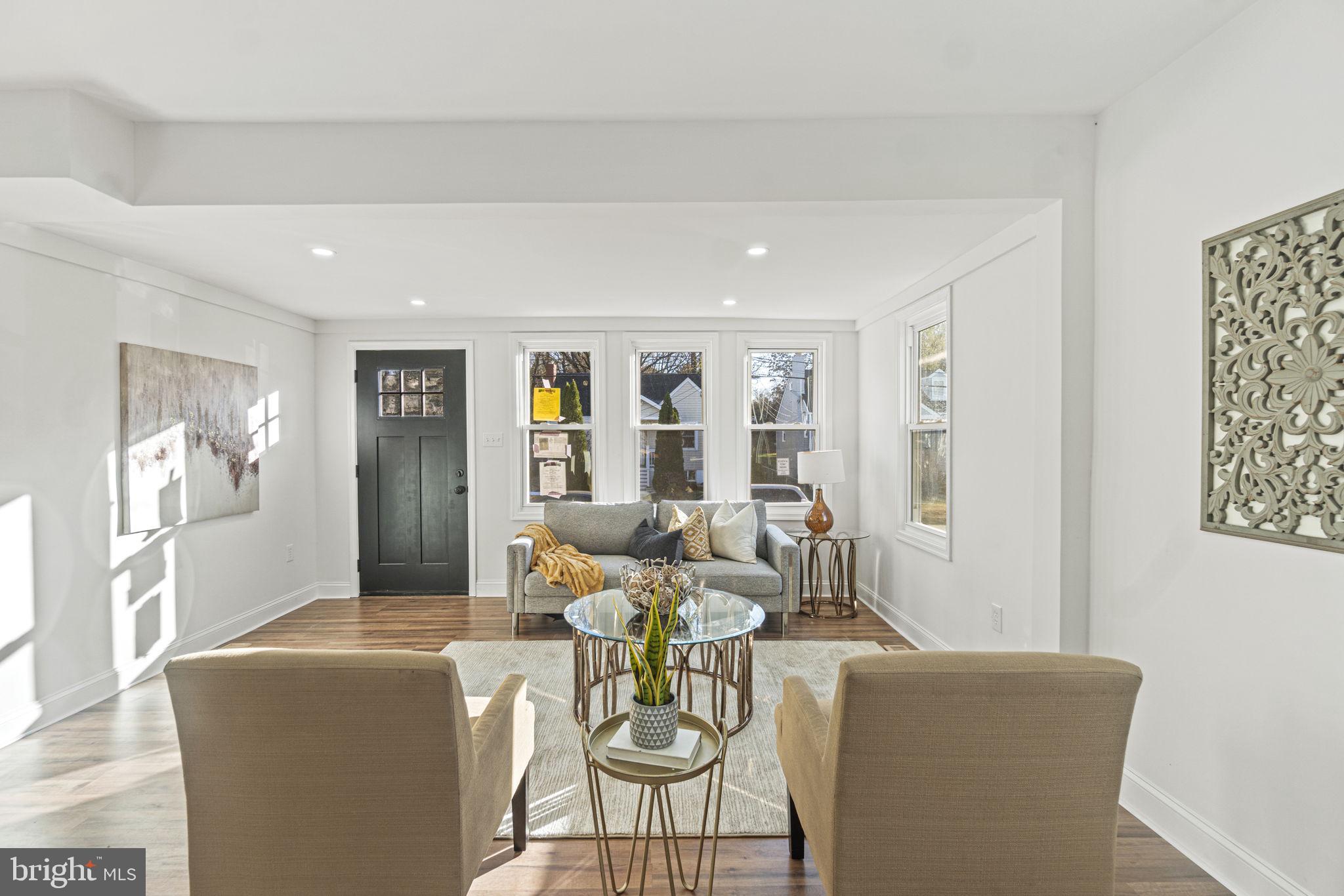 BRENTWOOD - Residential