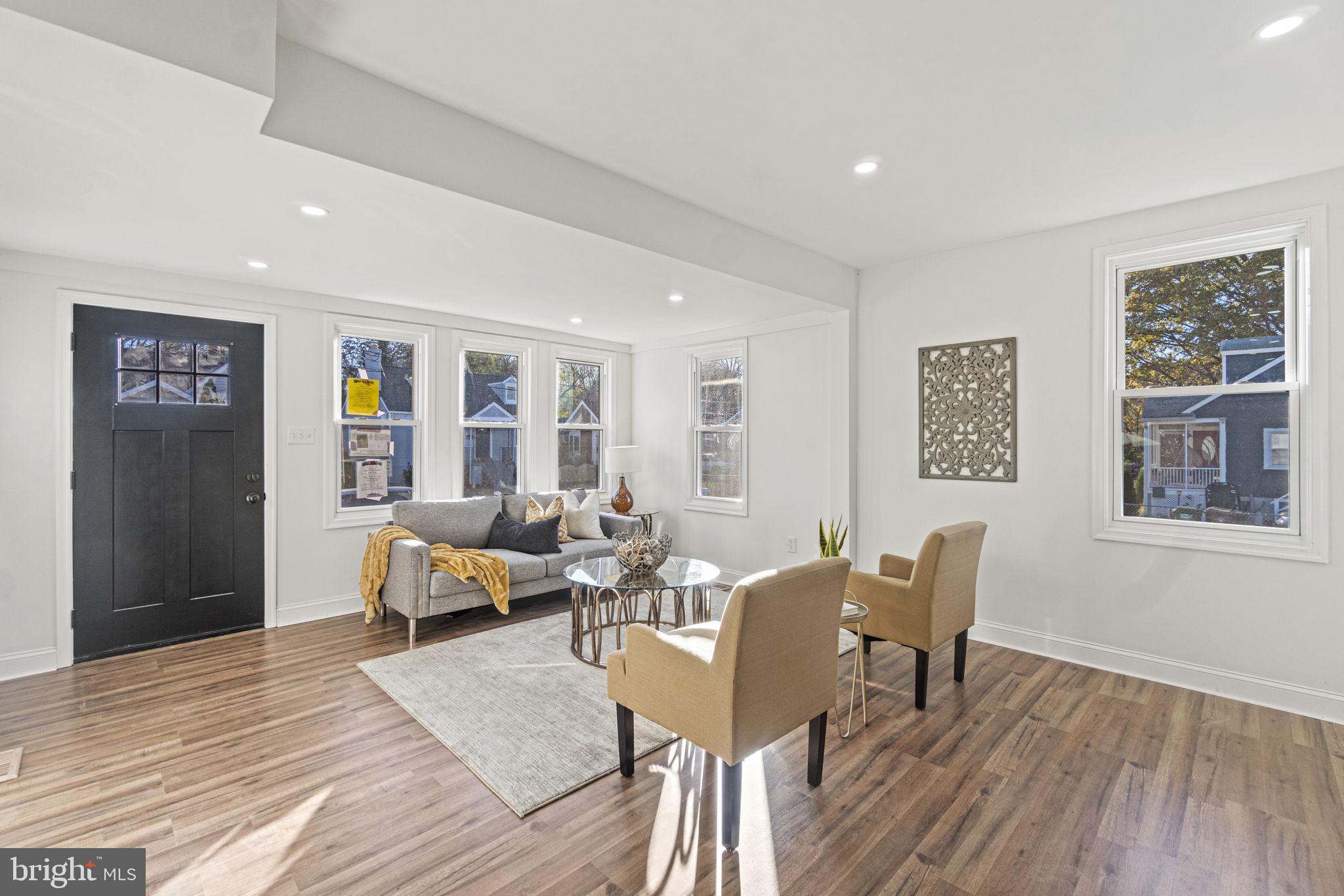 BRENTWOOD - Residential