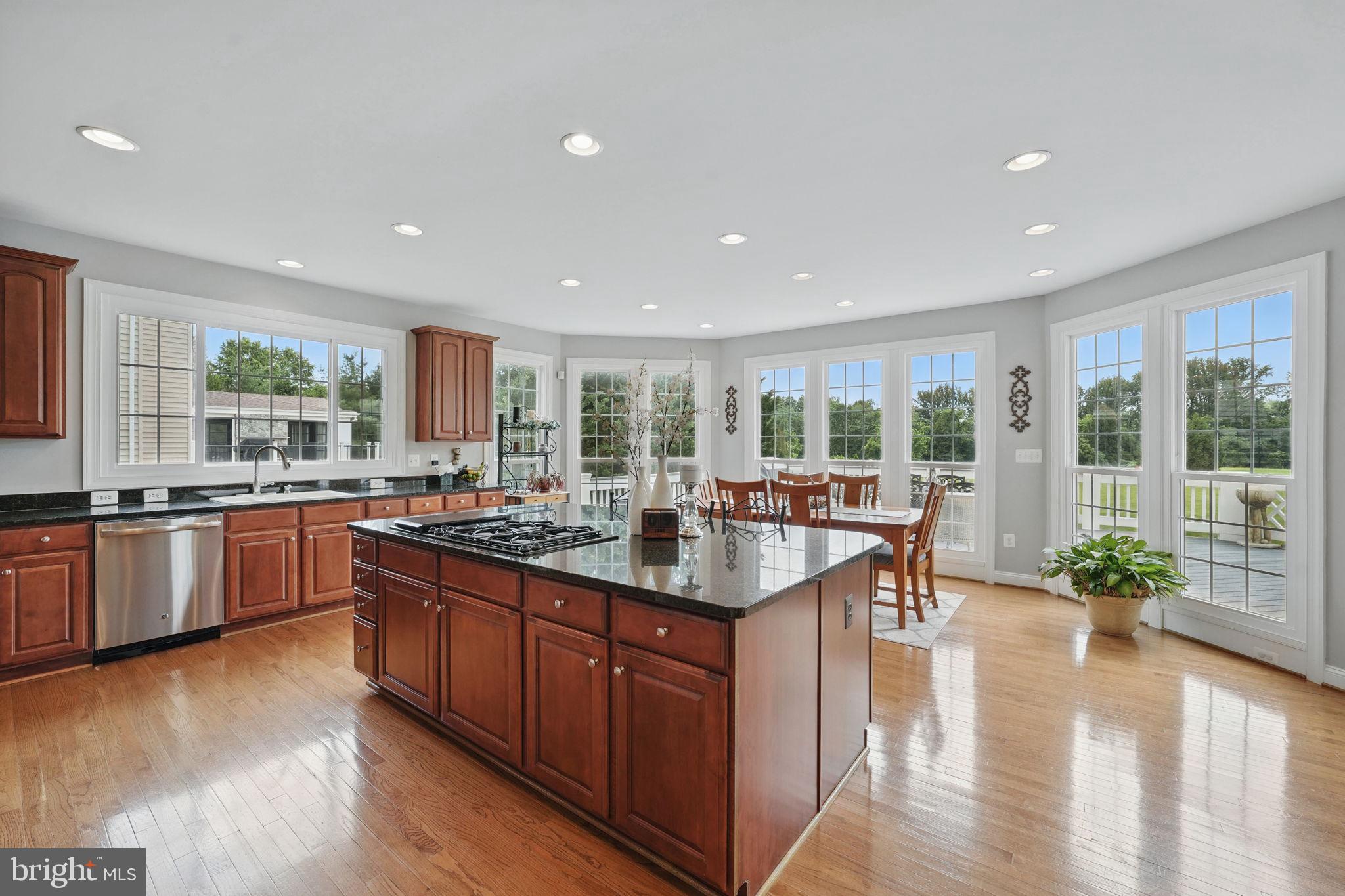 40755 LENAH RUN CIRCLE