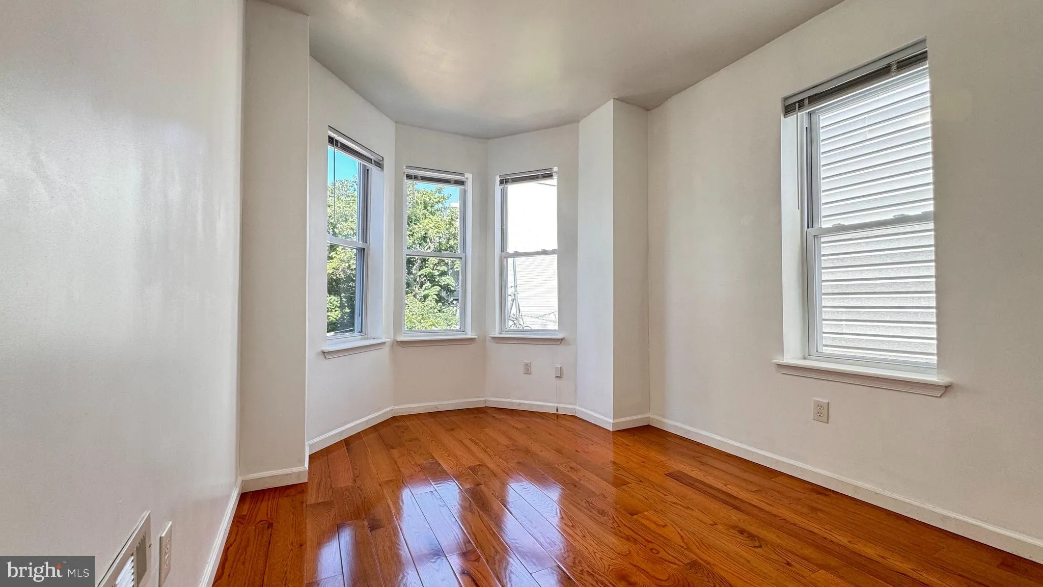 Philadelphia, Pennsylvania 19121, United States, 3 Bedrooms Bedrooms, ,2 BathroomsBathrooms,Residential,Active,46246