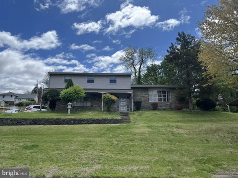 7757 Green Valley Road, Wyncote, PA MLS: PAMC2138808