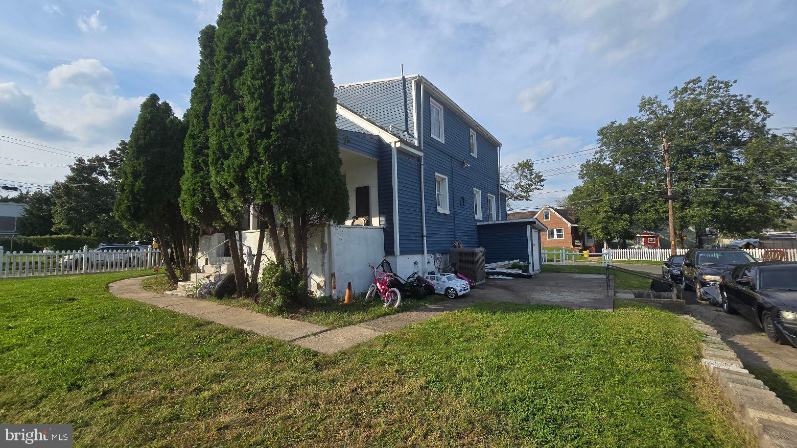 140 ROBBINS AVENUE