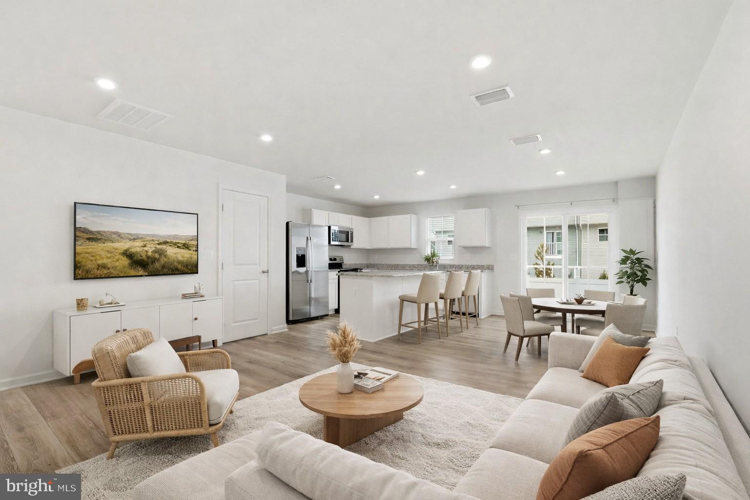 LAUREL PARK - Residential