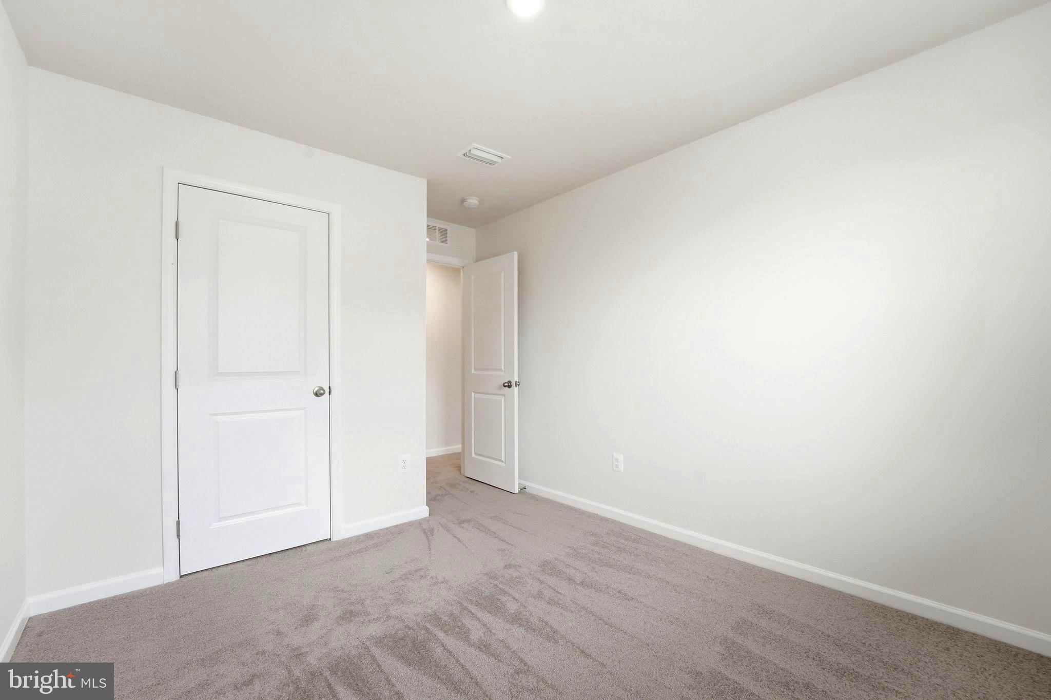 LAUREL PARK - Residential