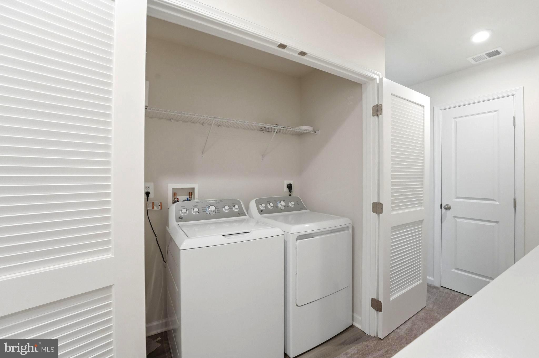 LAUREL PARK - Residential