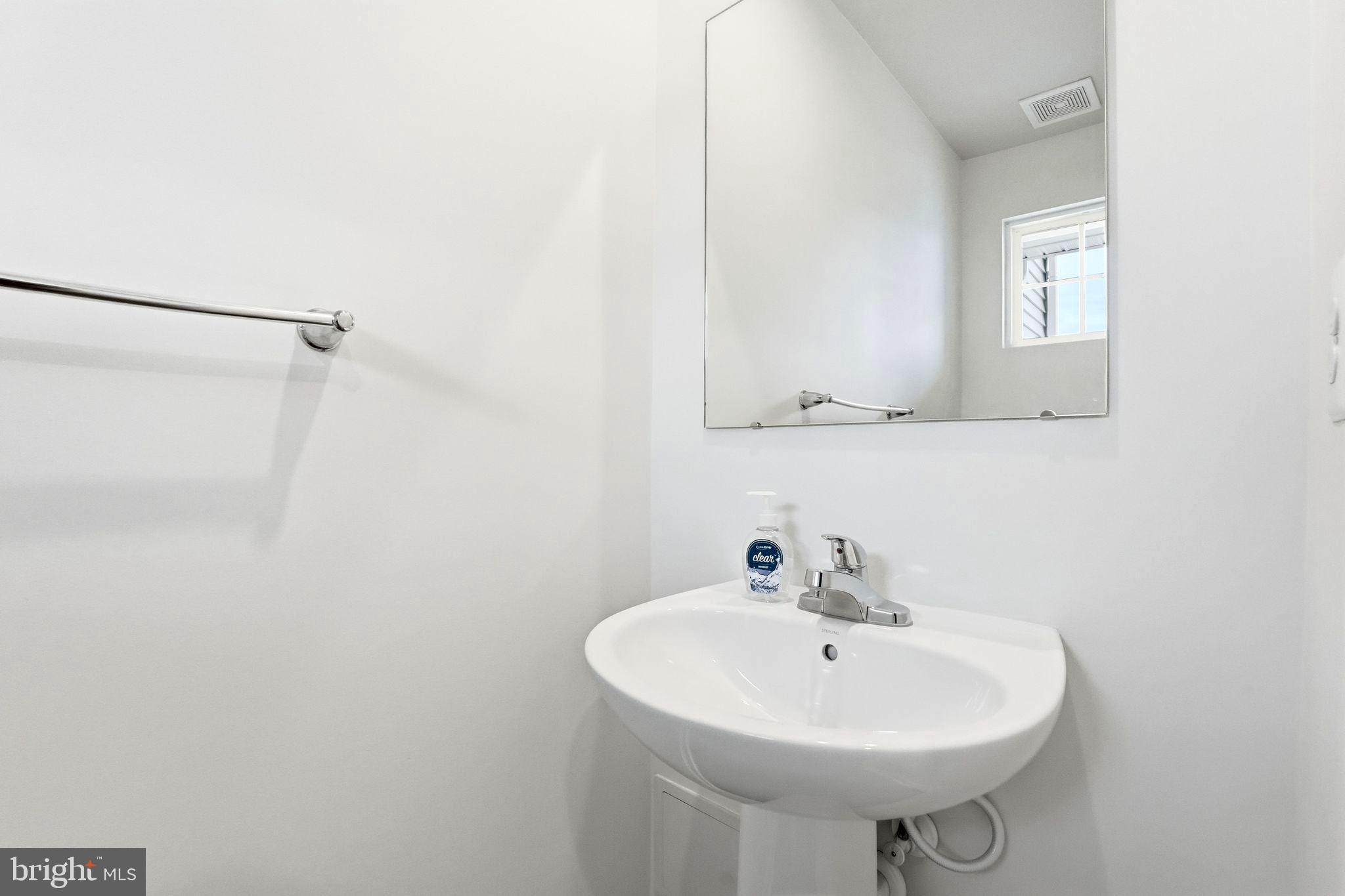 LAUREL PARK - Residential