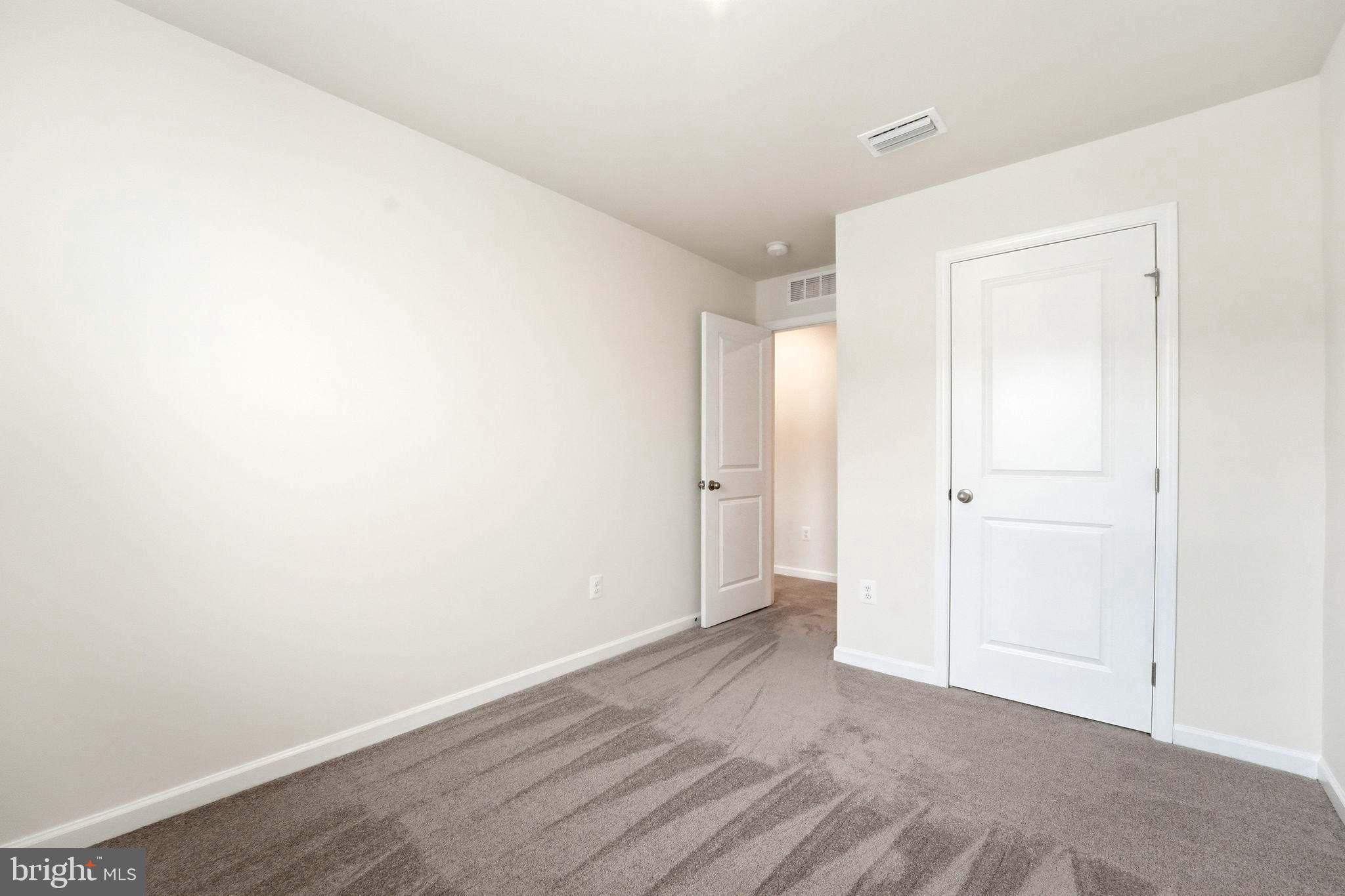 LAUREL PARK - Residential