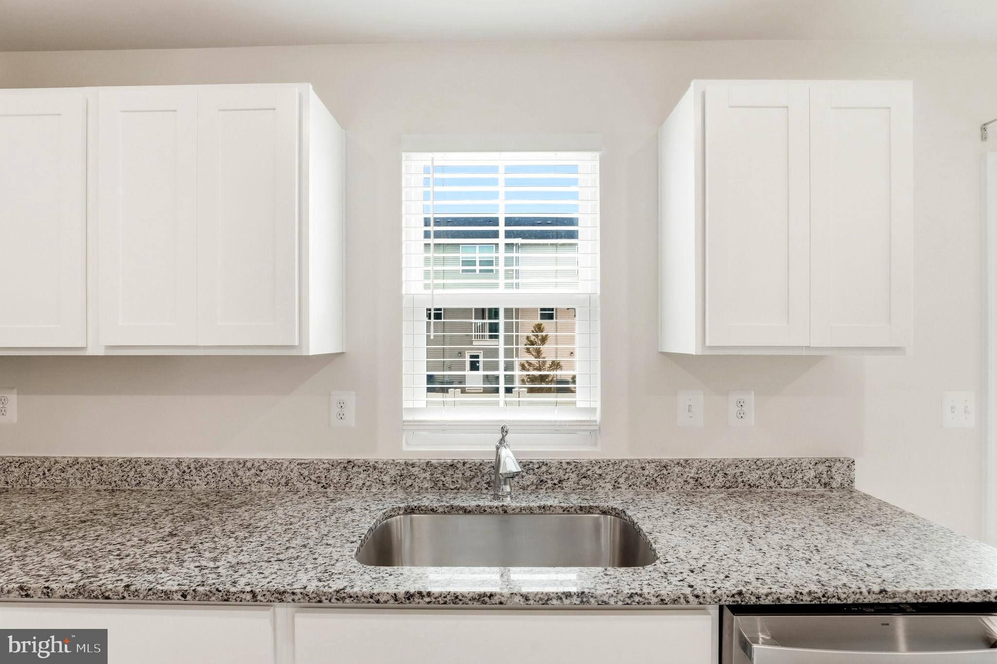 LAUREL PARK - Residential