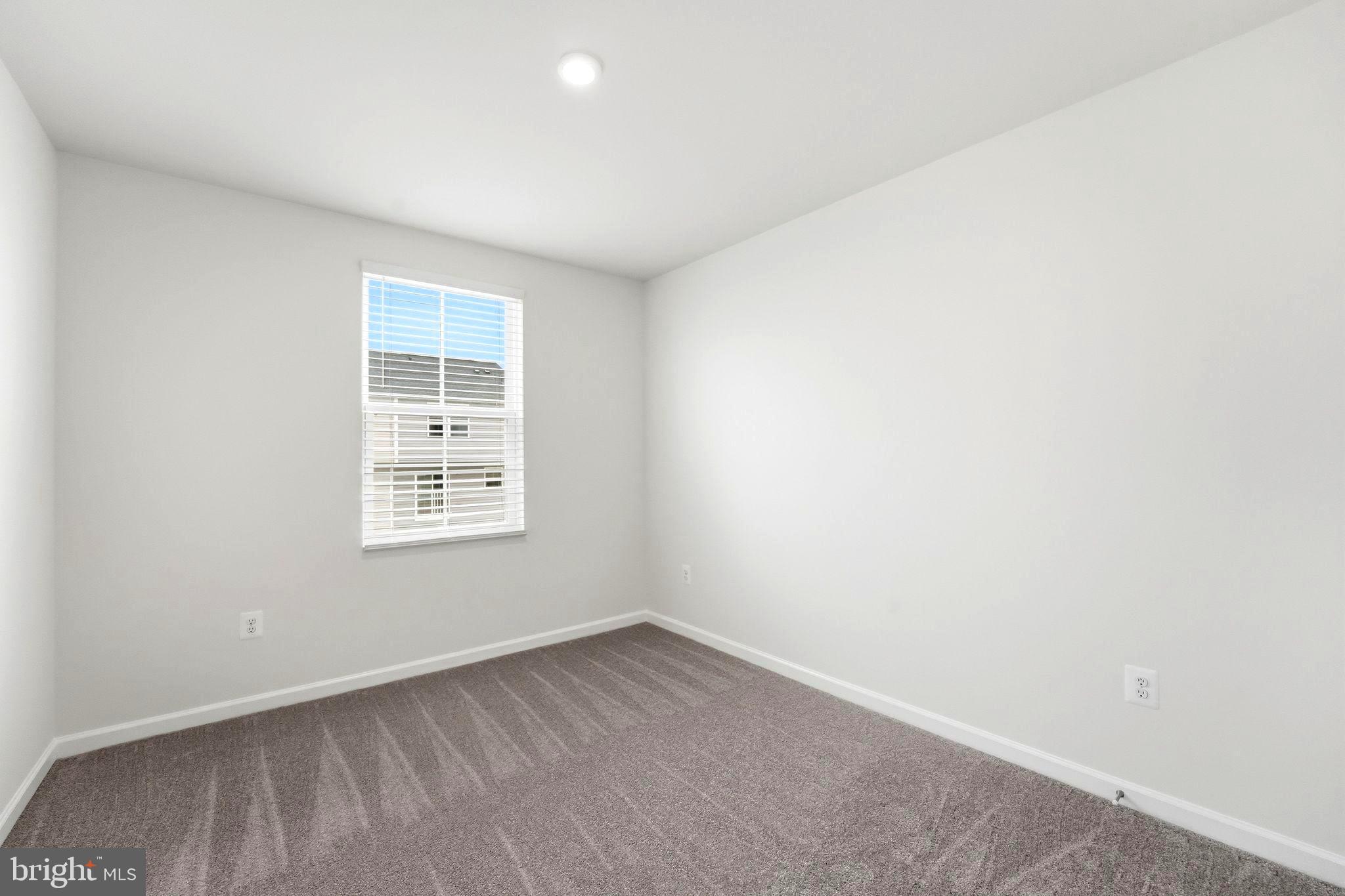 LAUREL PARK - Residential