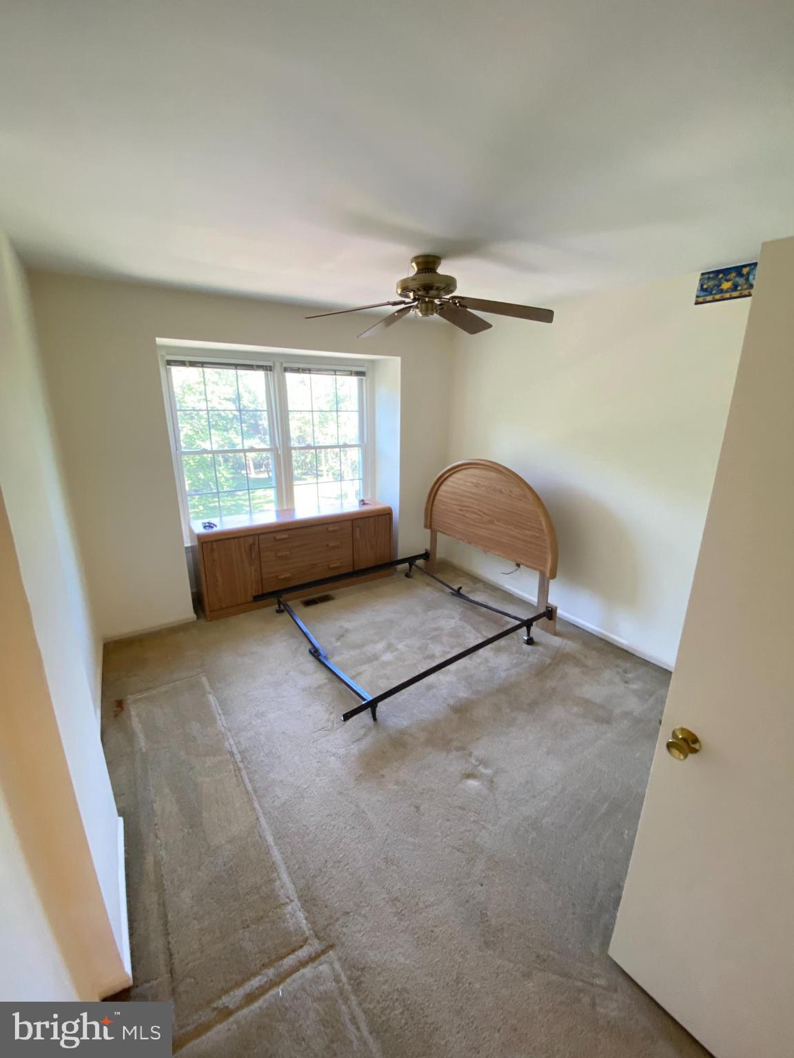 SUNSET RIDGE - Residential