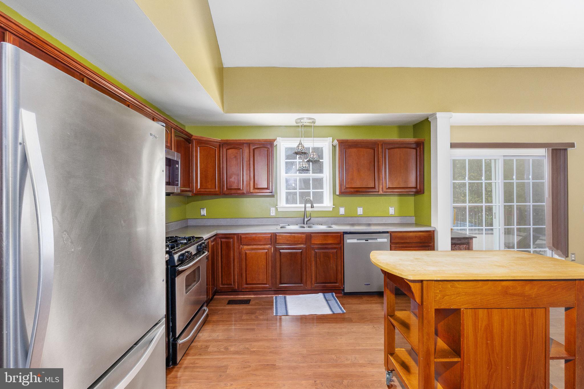 GREEN HEIGHTS - Residential