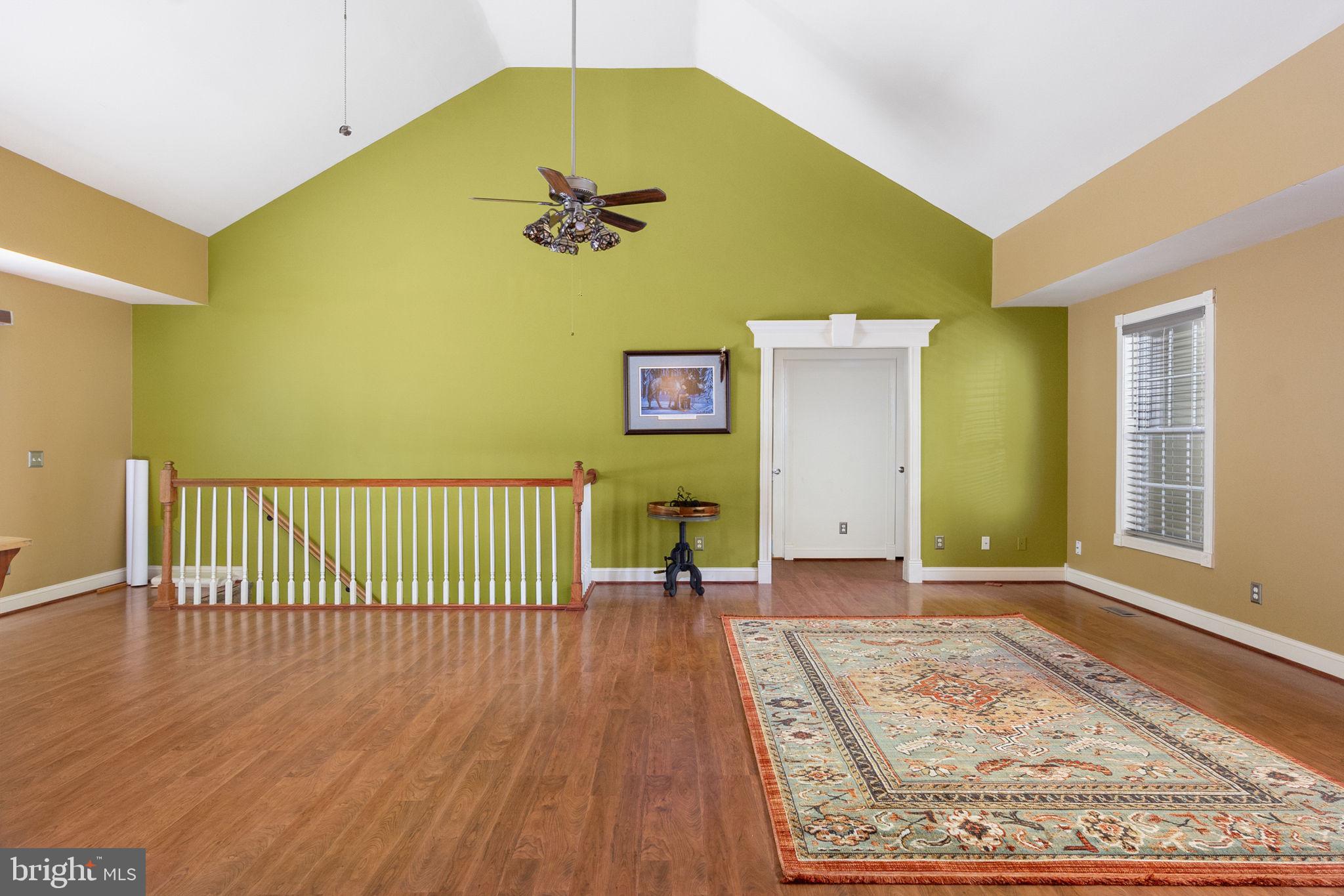 GREEN HEIGHTS - Residential