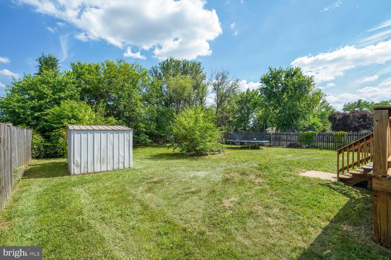 MEADOWBROOKE - Residential