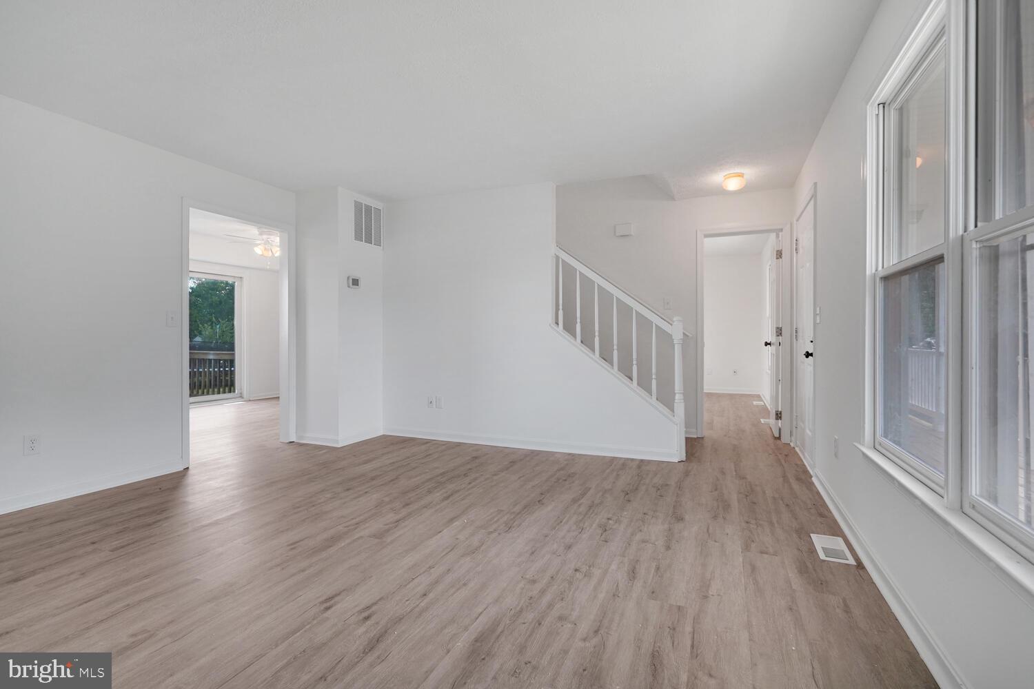 MEADOWBROOKE - Residential