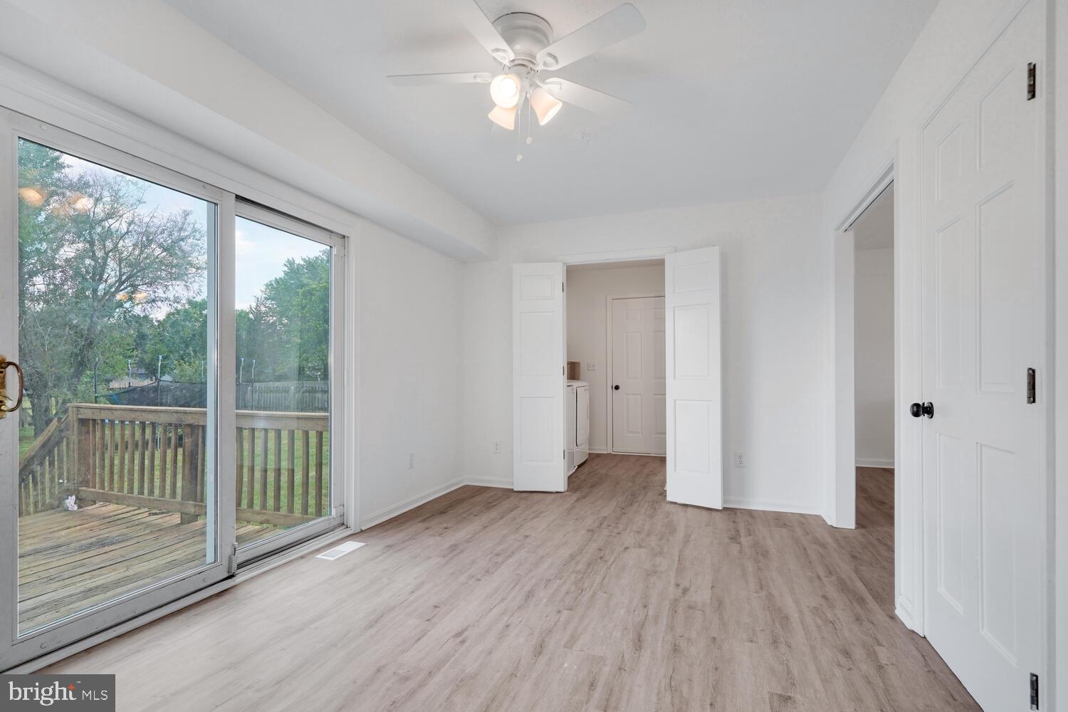 MEADOWBROOKE - Residential