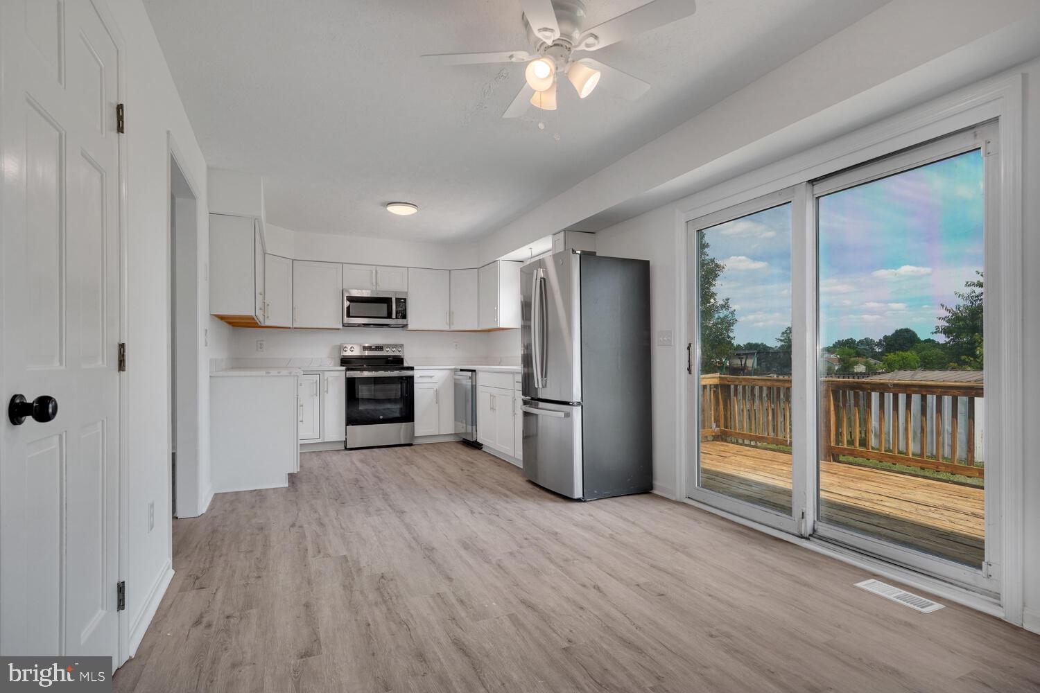 MEADOWBROOKE - Residential